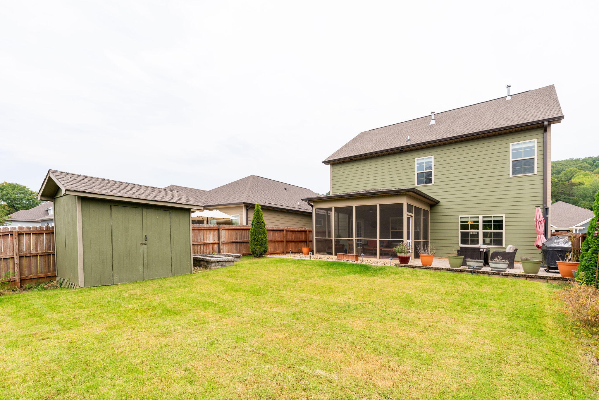 5637 Bungalow Circle