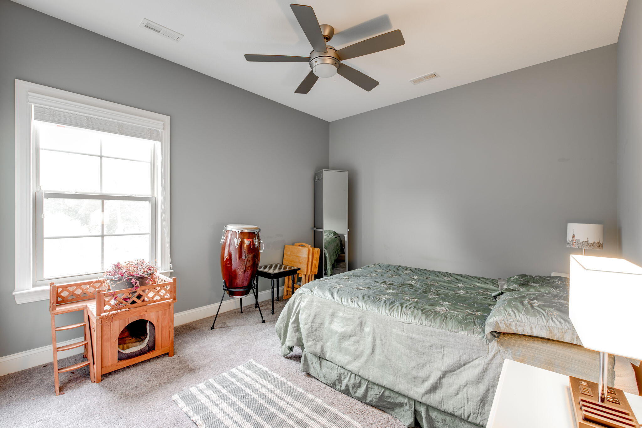 5637 Bungalow Circle