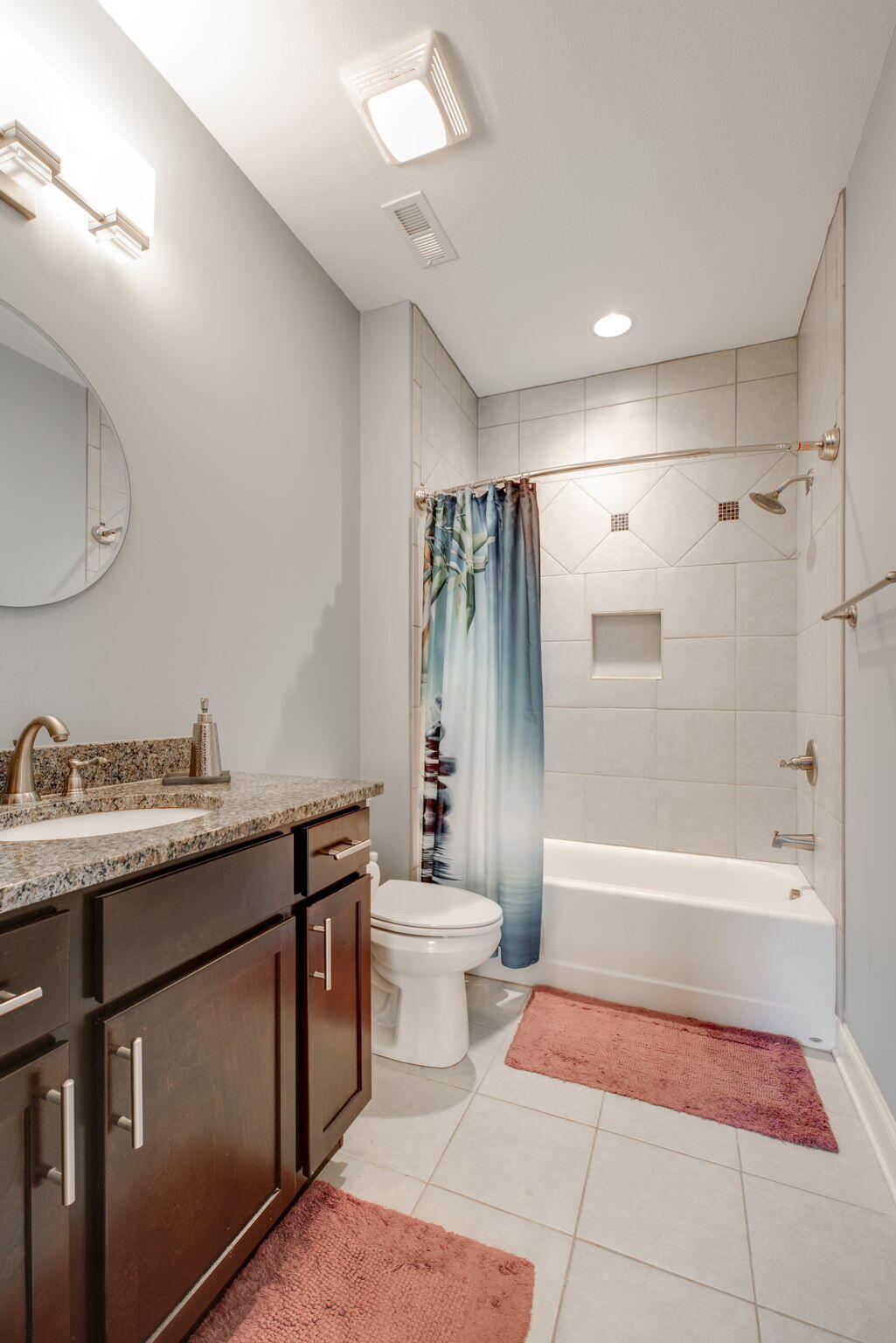 5637 Bungalow Circle