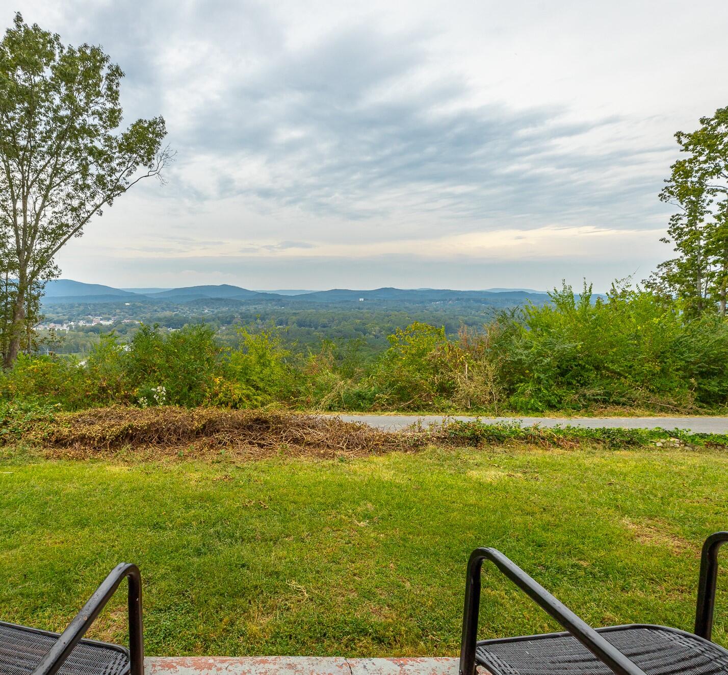 2 Sunset Drive, LaFayette