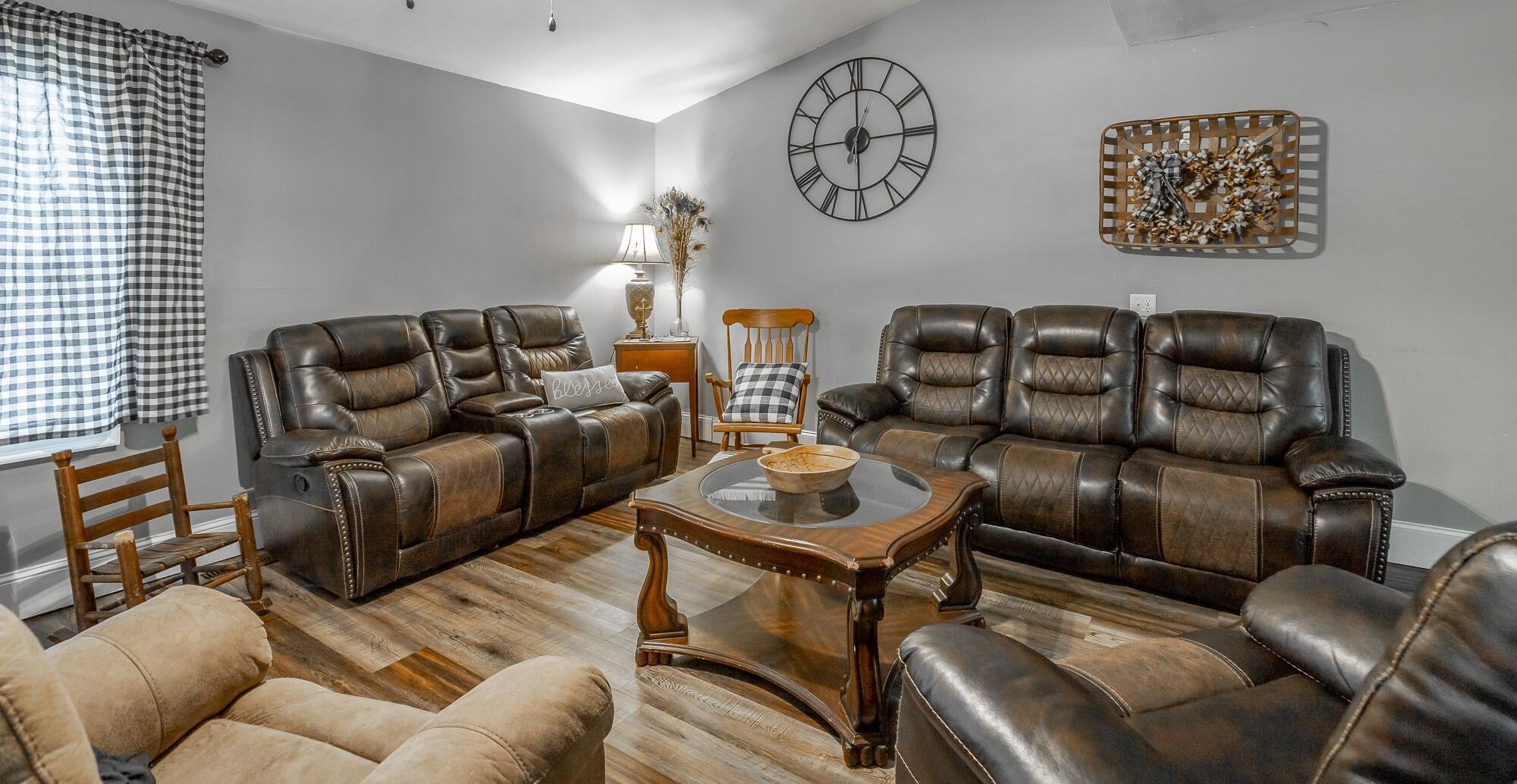 2 Sunset Drive, LaFayette