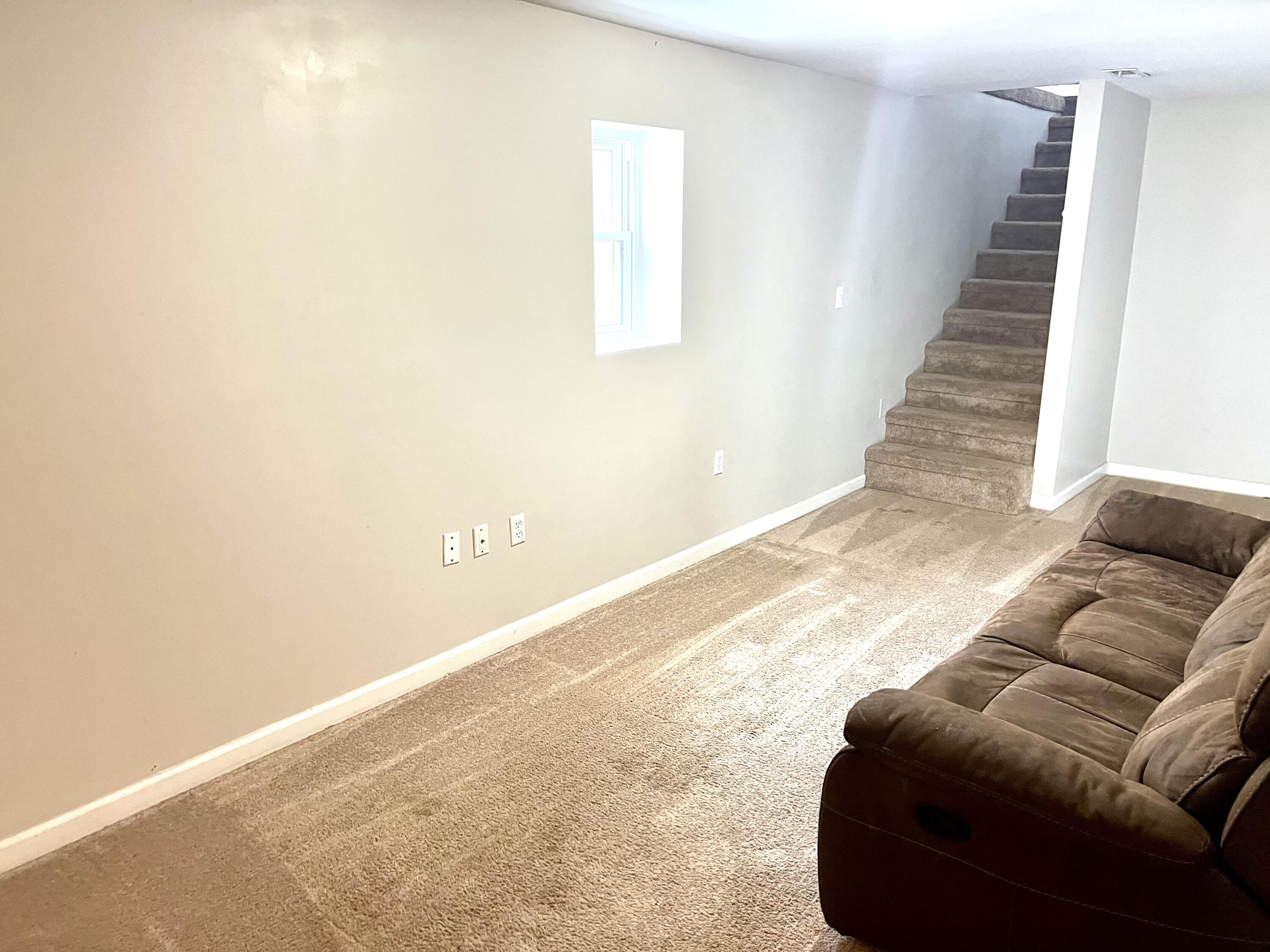 1616 Mowbray Pike