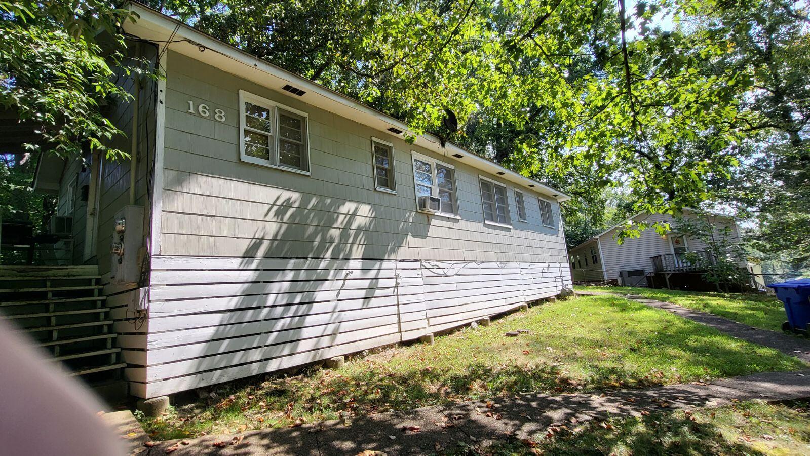 166 W Wadsworth Circle