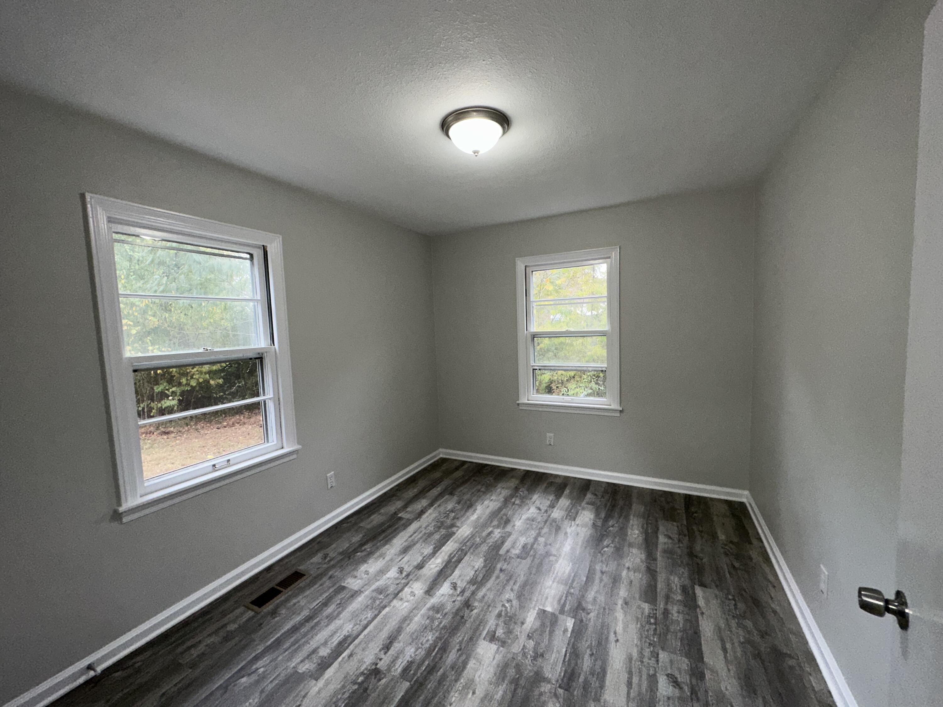 939 Julian Road
