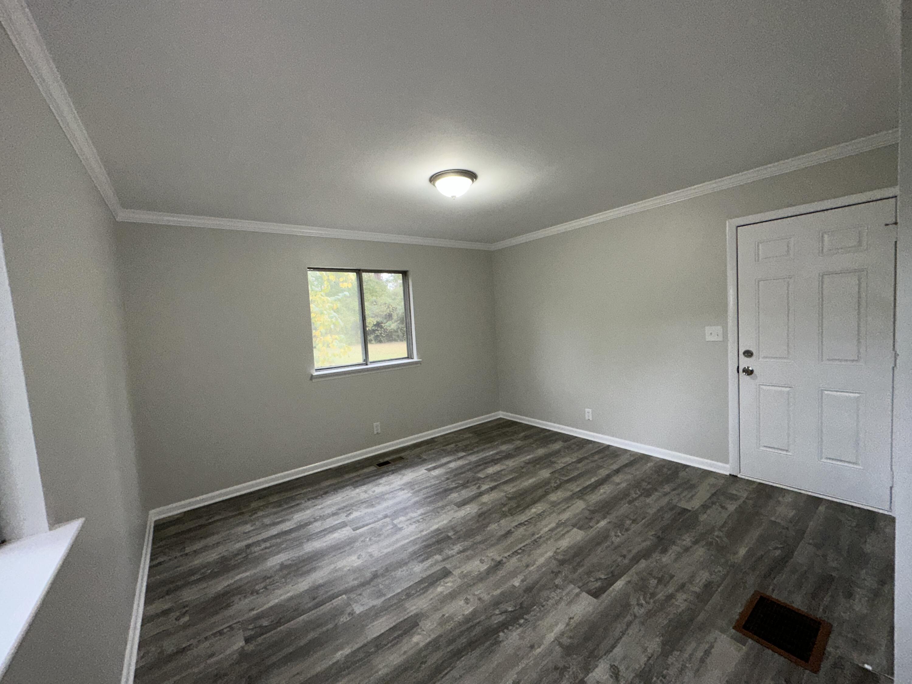 939 Julian Road