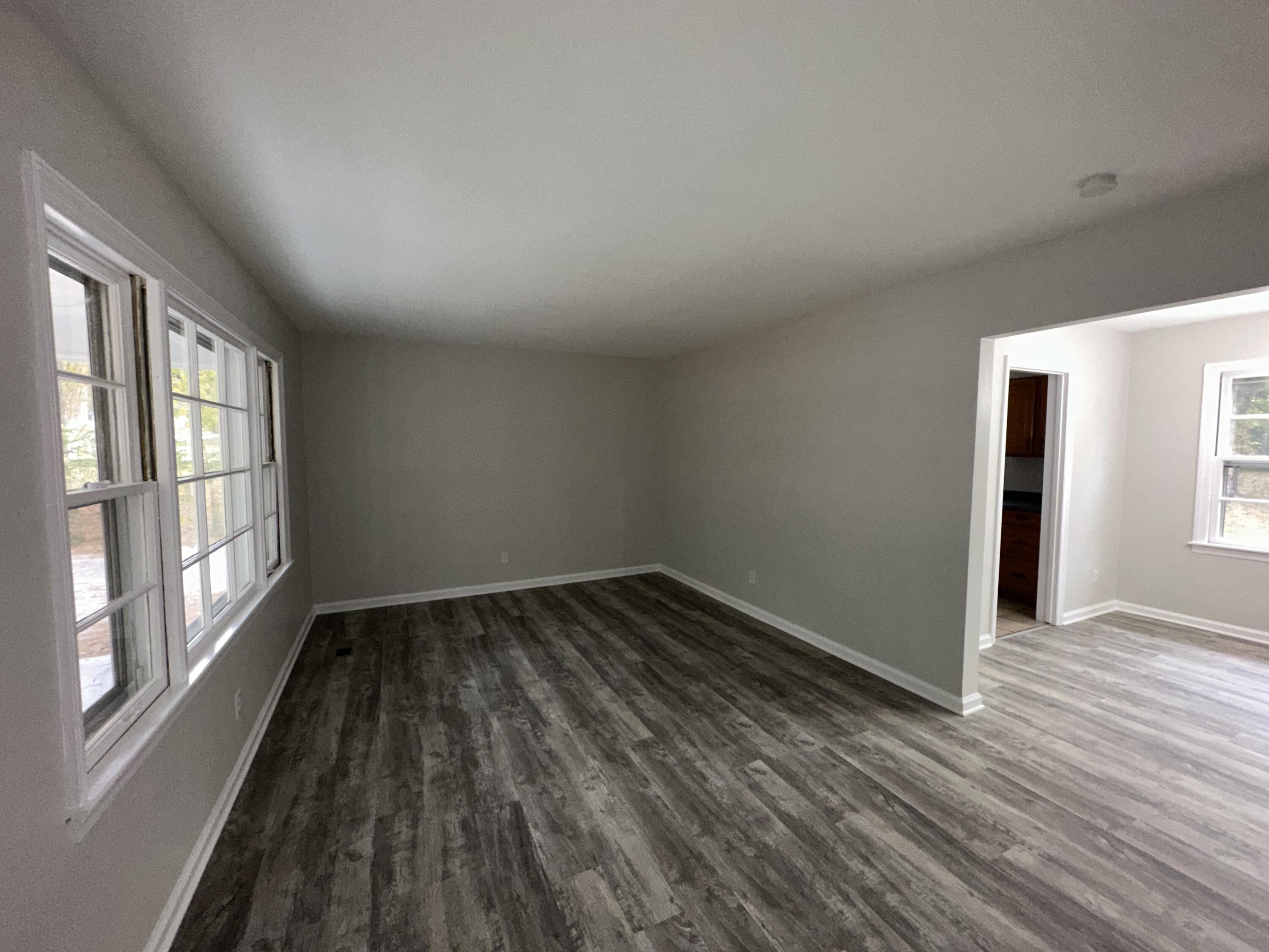 939 Julian Road