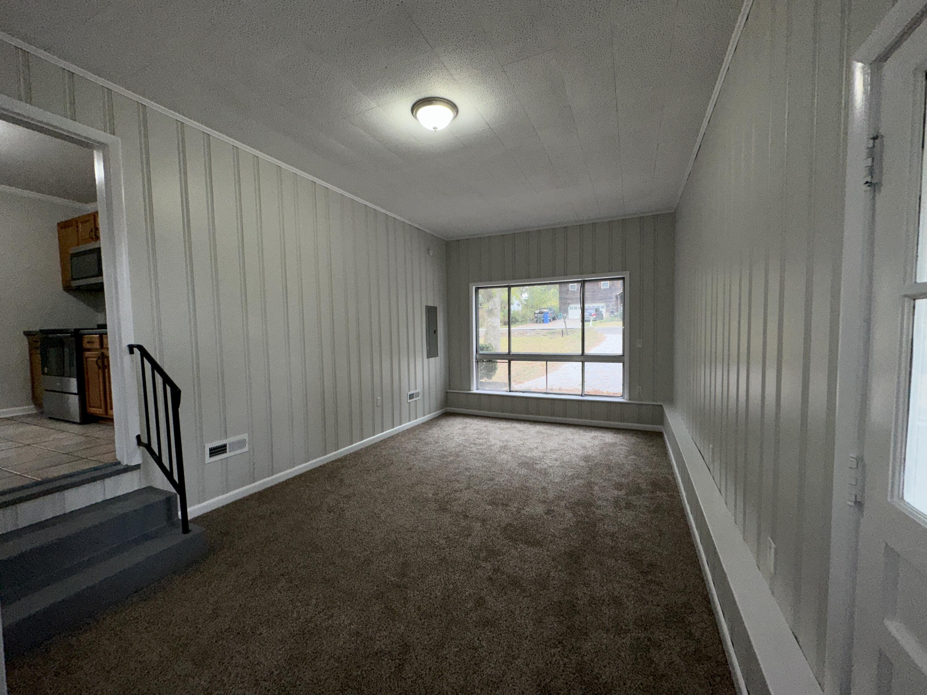 939 Julian Road