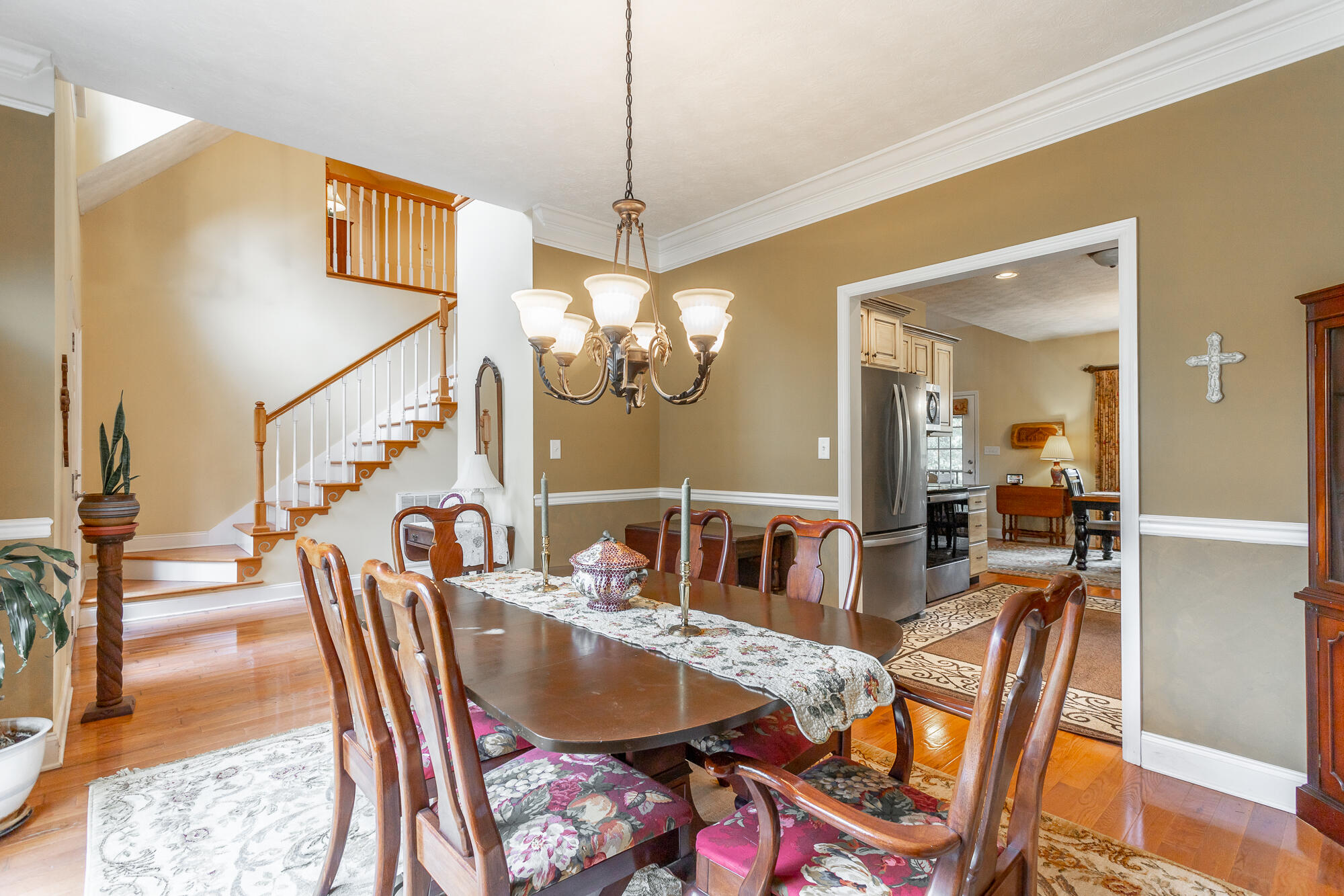 363 Hidden Oaks Drive