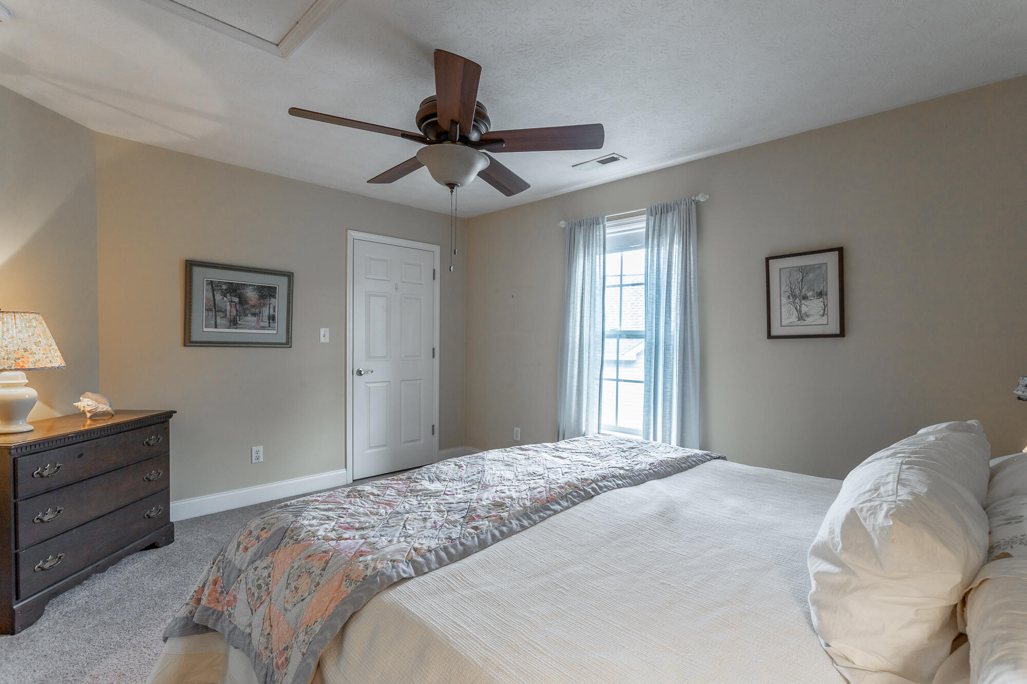 363 Hidden Oaks Drive