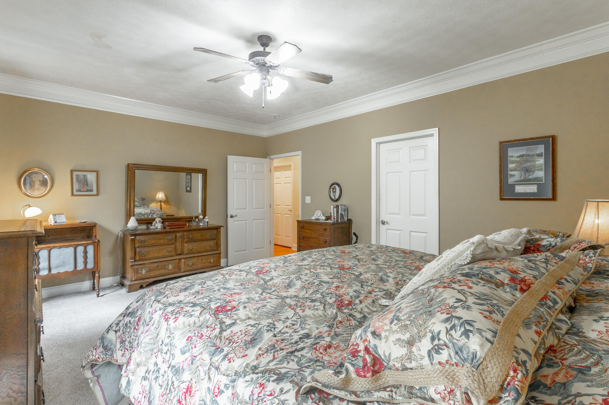 363 Hidden Oaks Drive