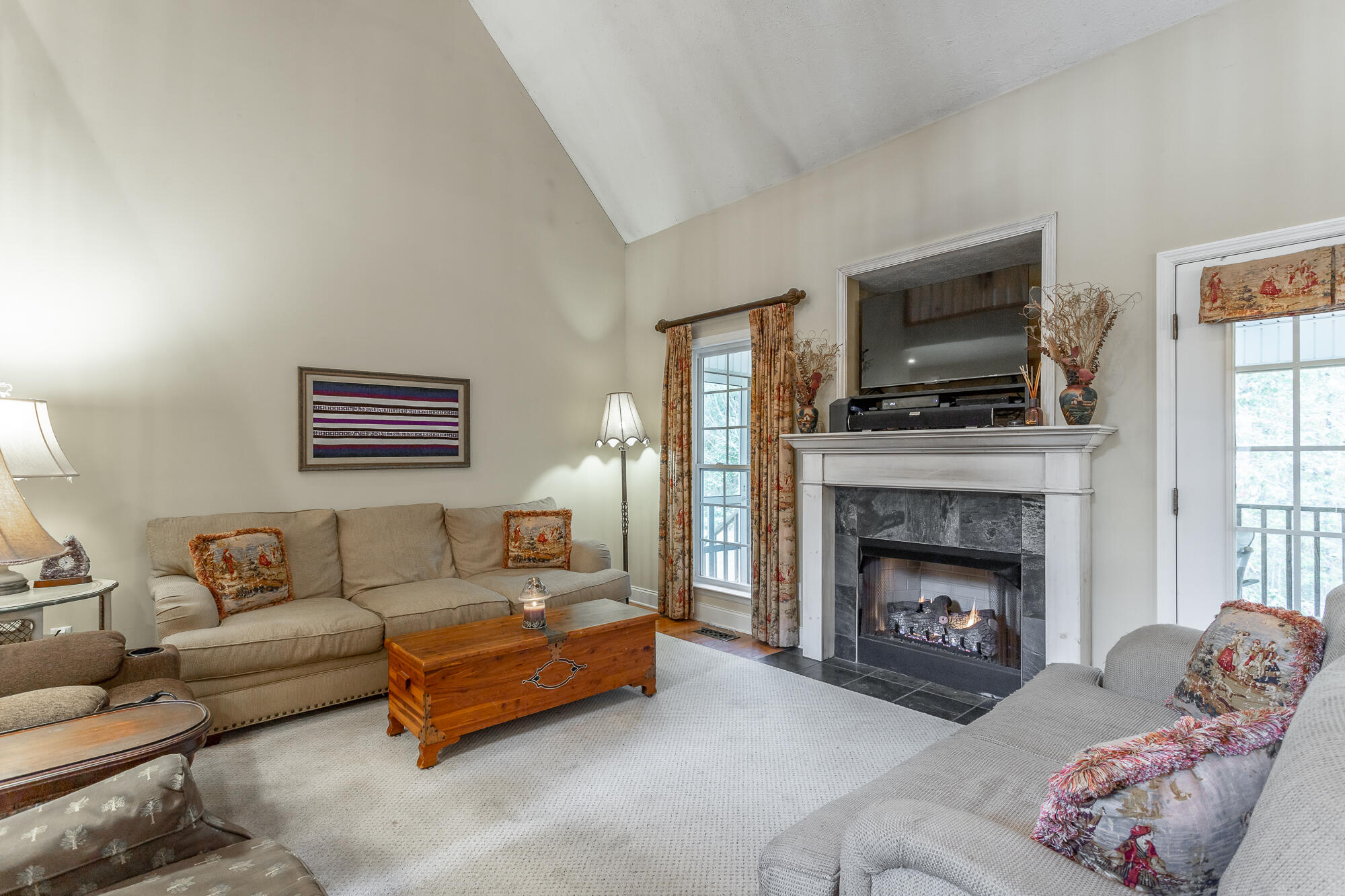 363 Hidden Oaks Drive