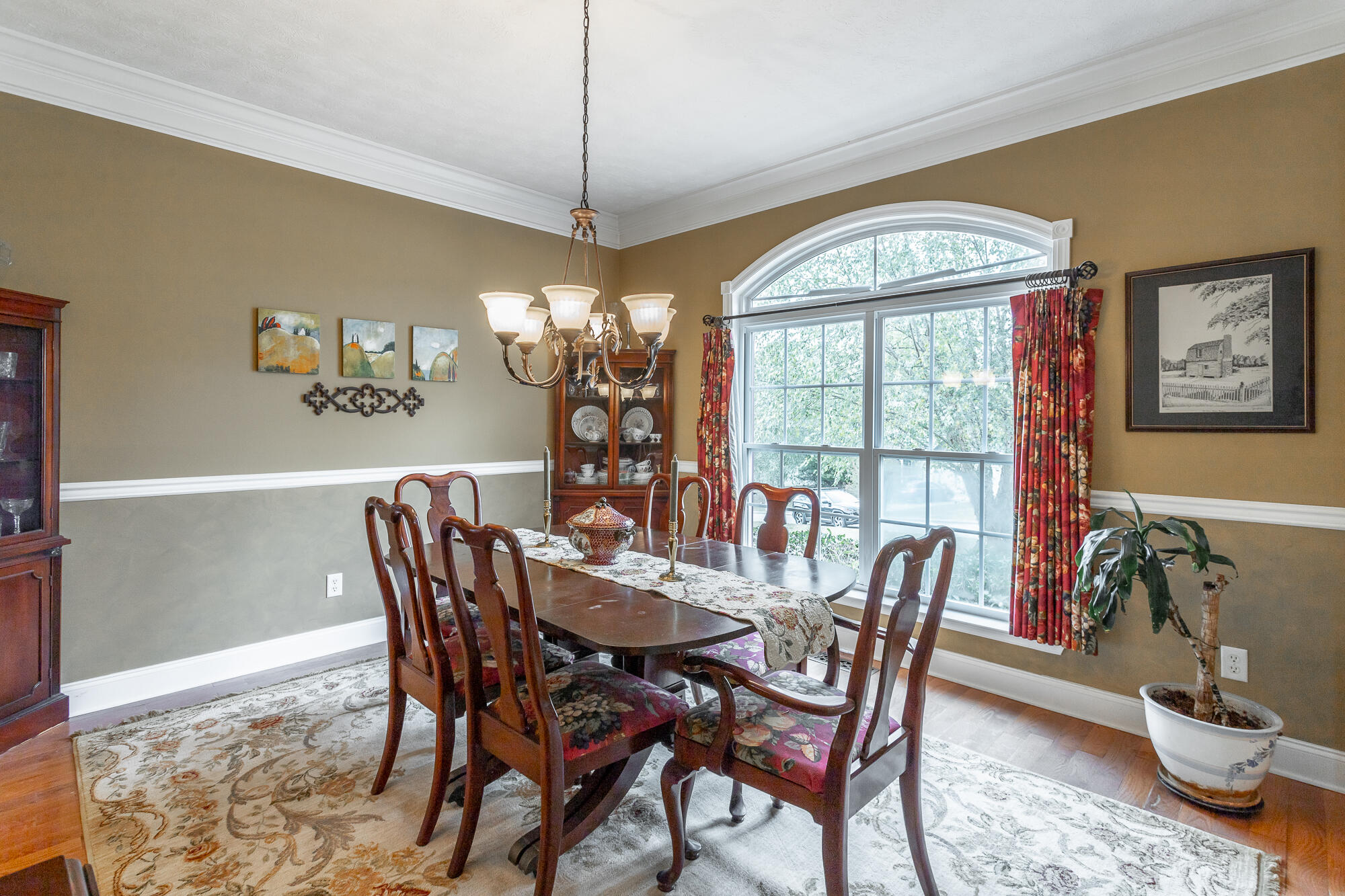 363 Hidden Oaks Drive