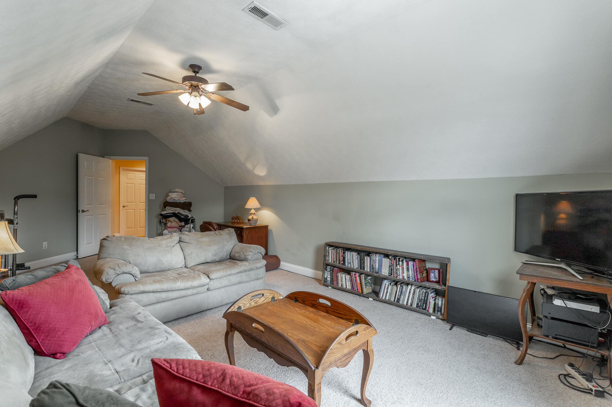 363 Hidden Oaks Drive