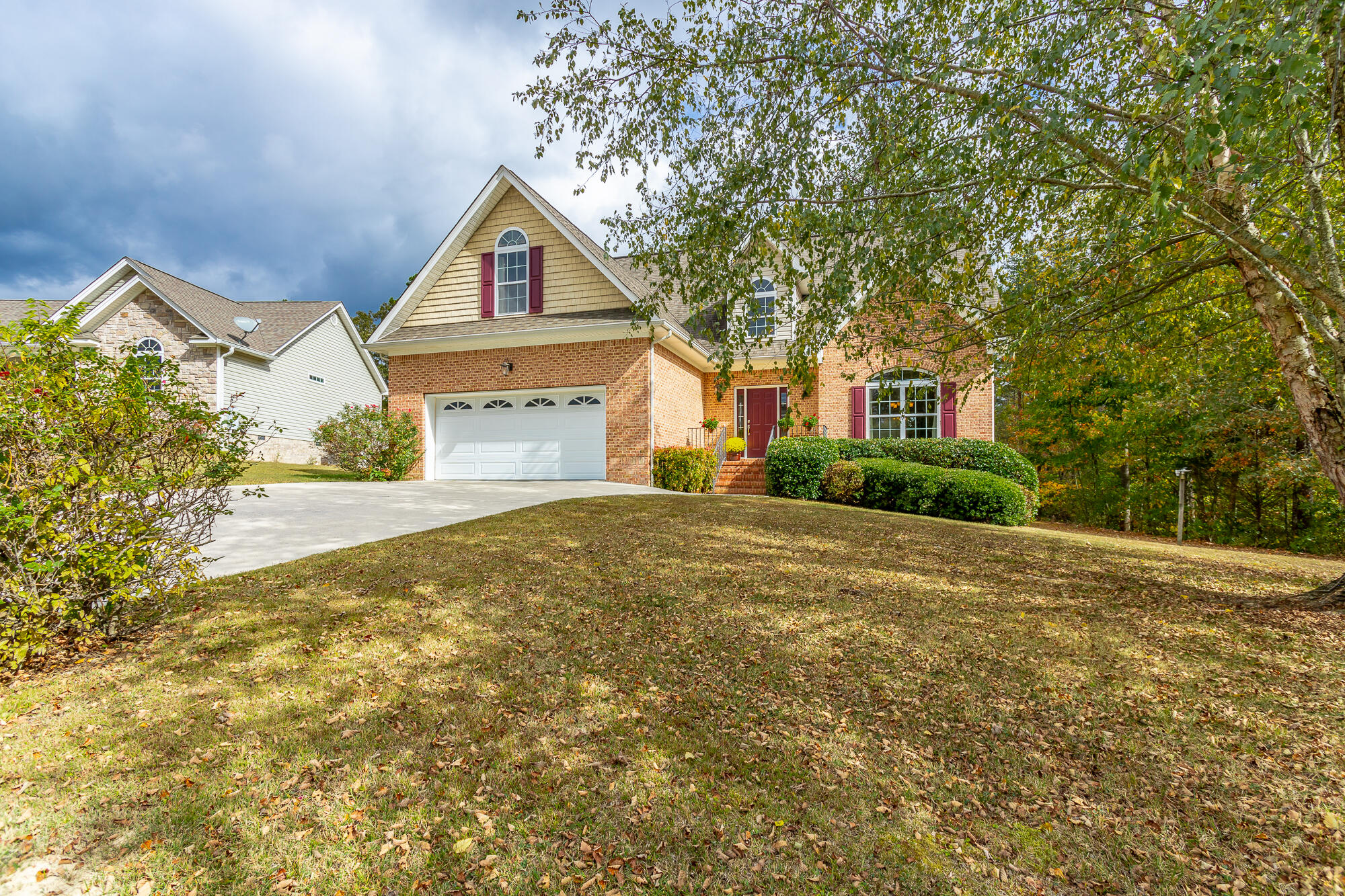 363 Hidden Oaks Drive