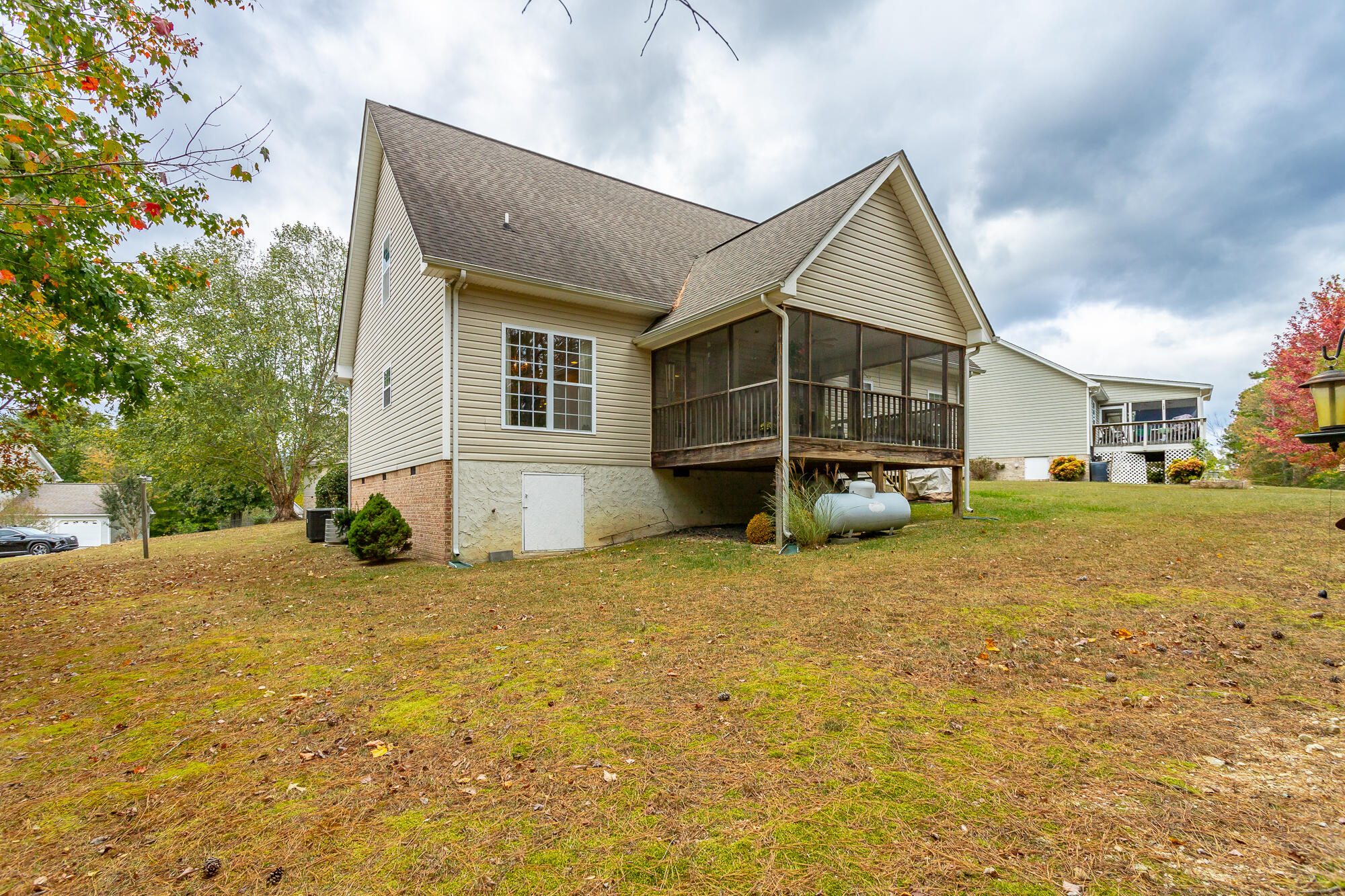 363 Hidden Oaks Drive