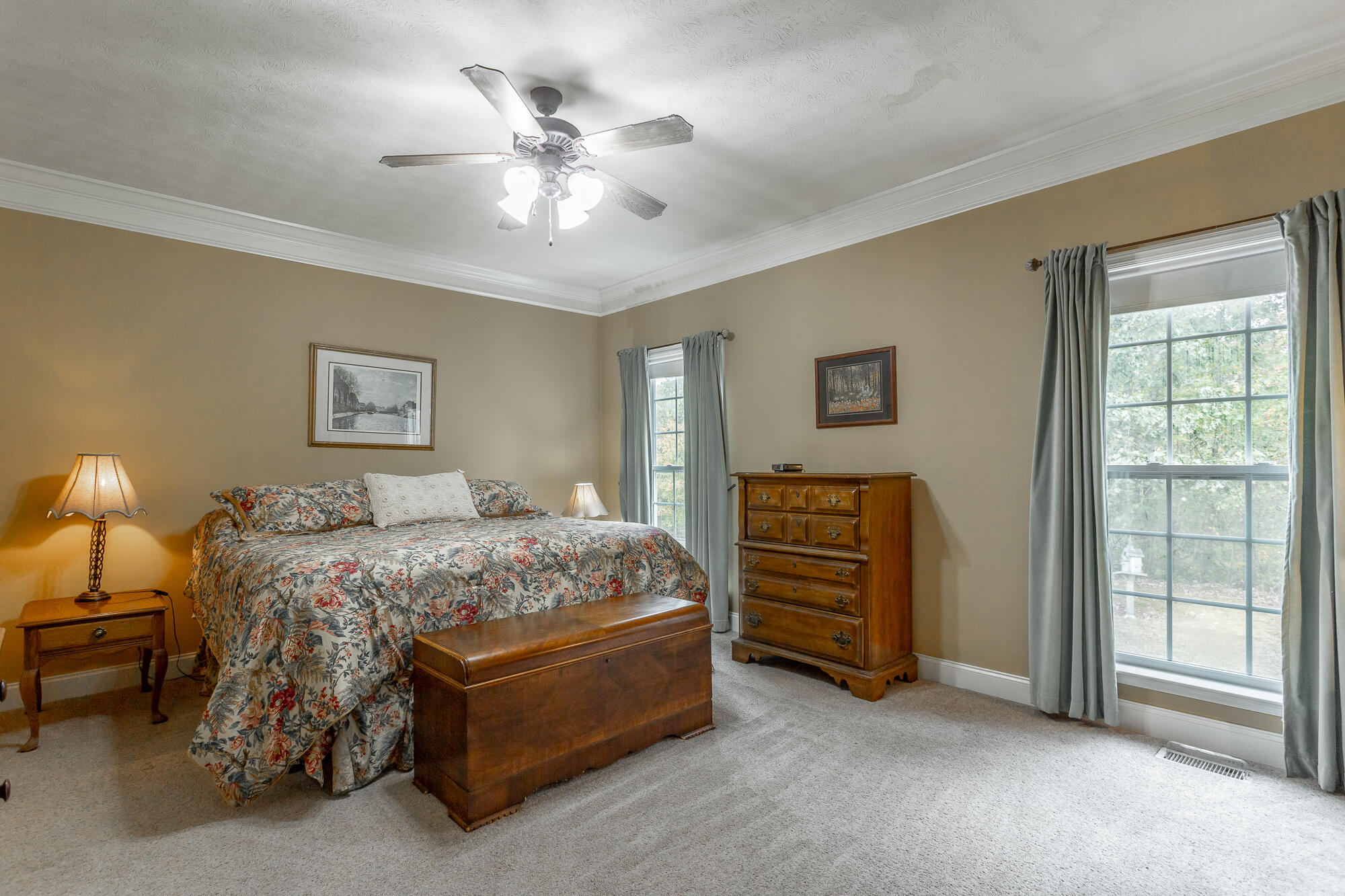 363 Hidden Oaks Drive