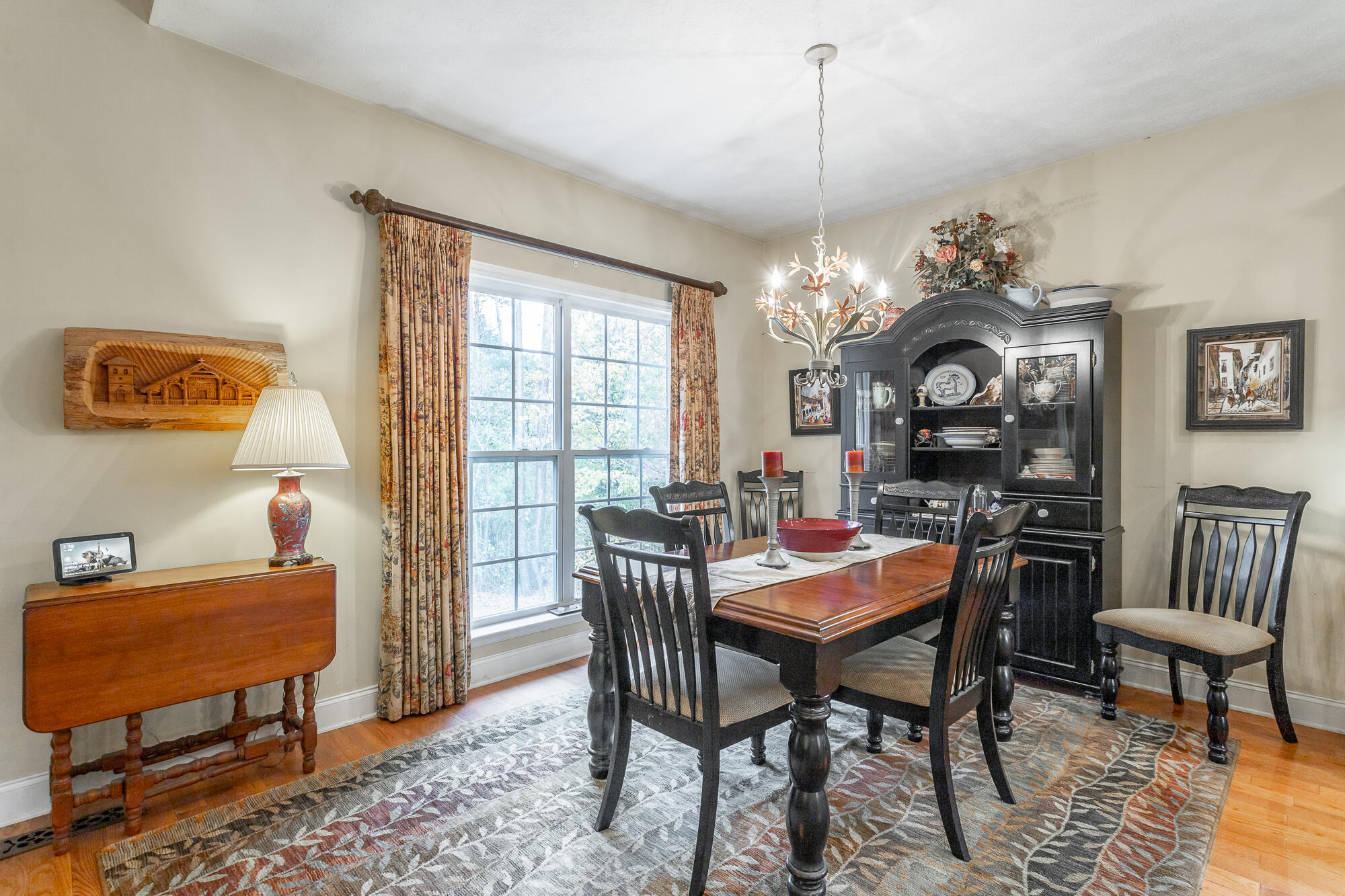 363 Hidden Oaks Drive