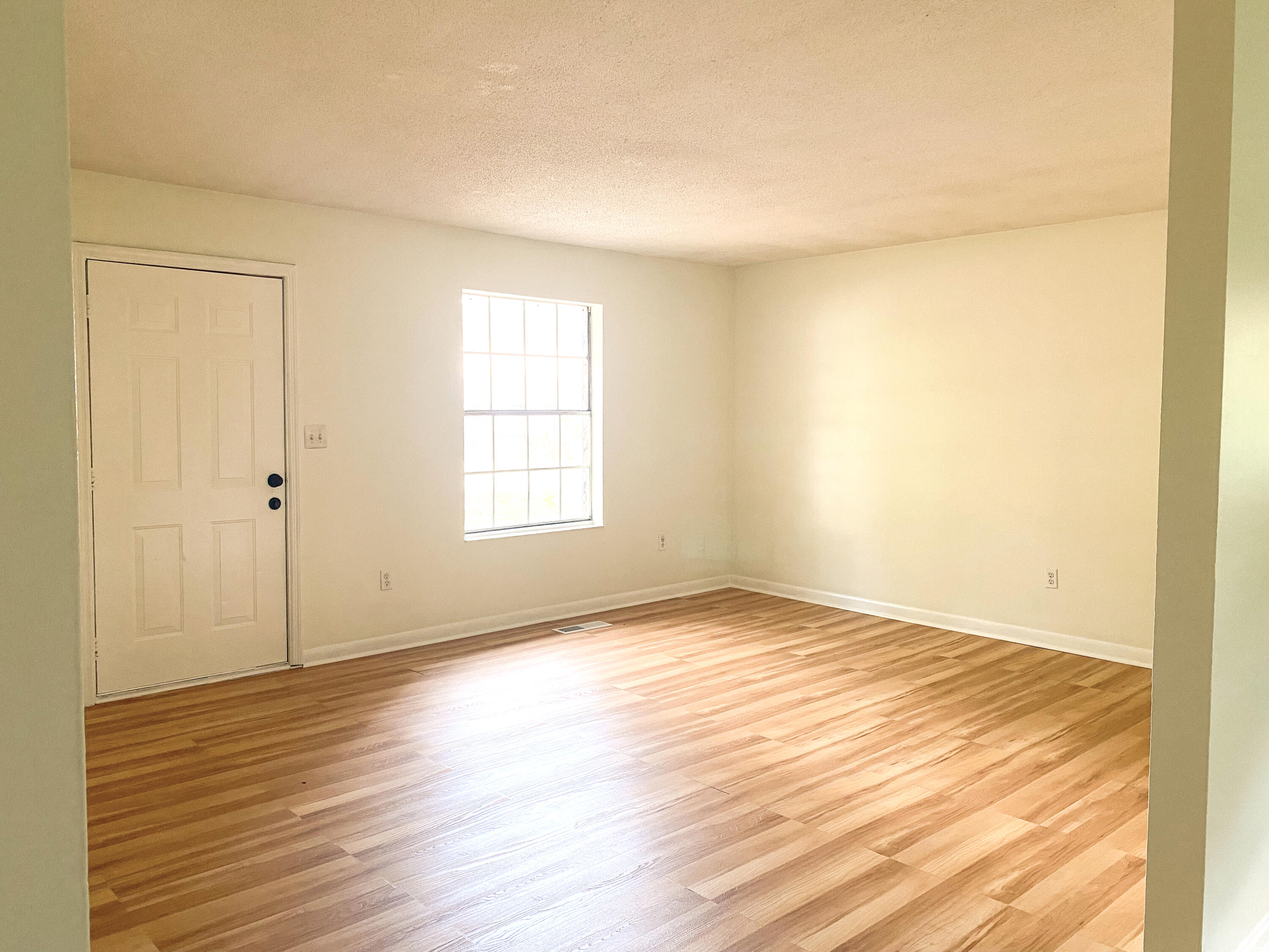 6 Webb Circle, Unit A