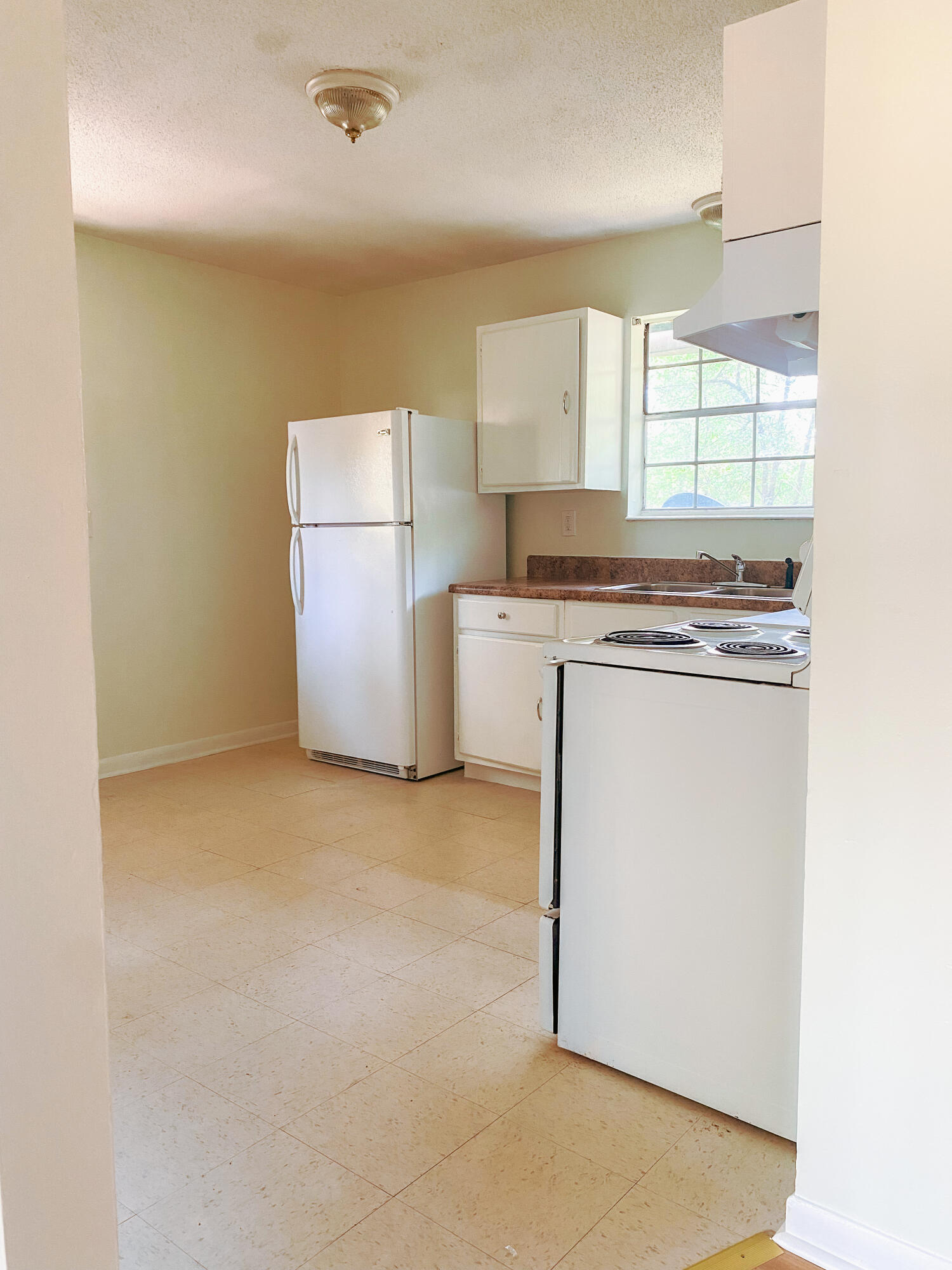 6 Webb Circle, Unit A