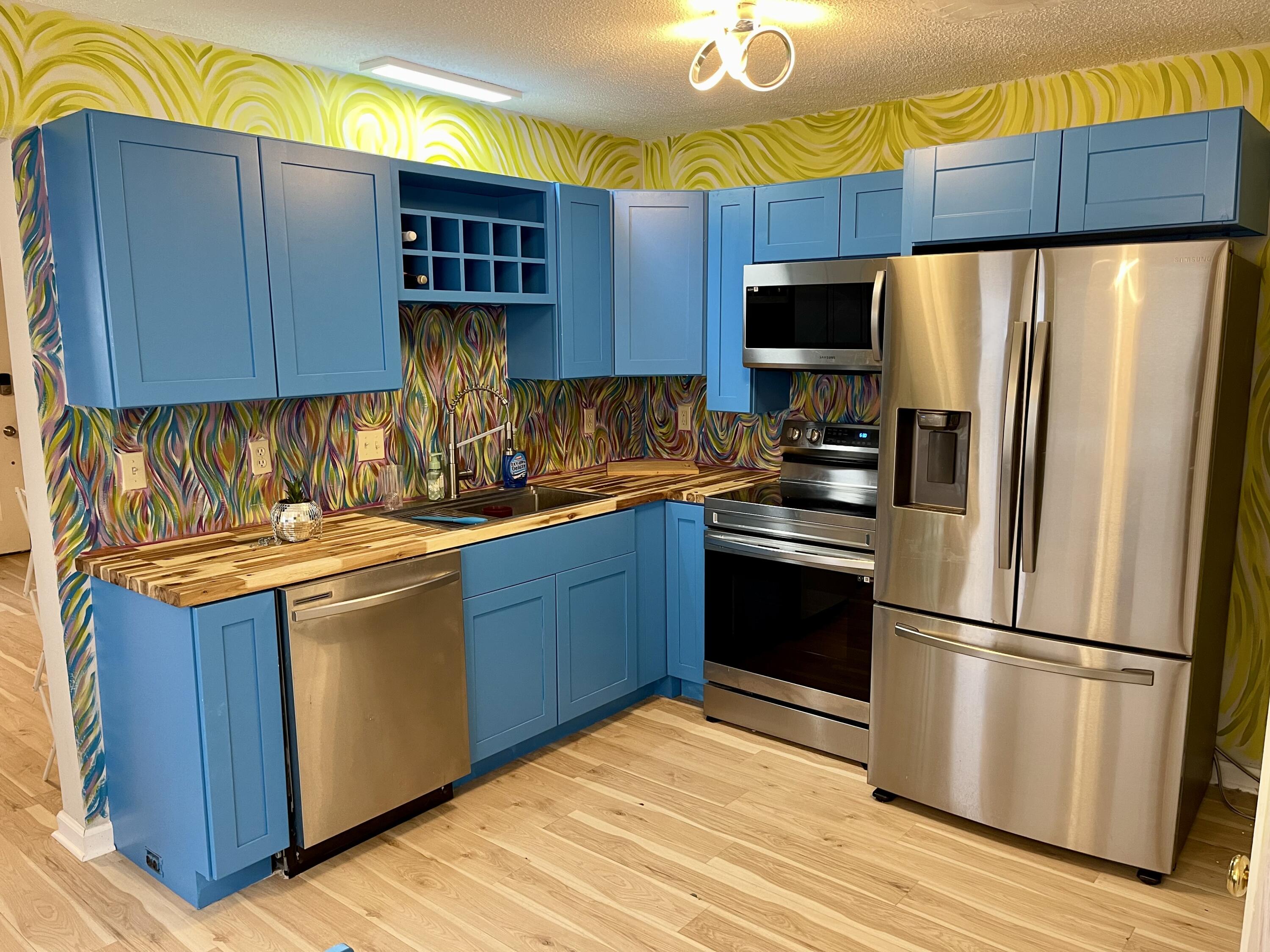 326 W Midvale Avenue, 5