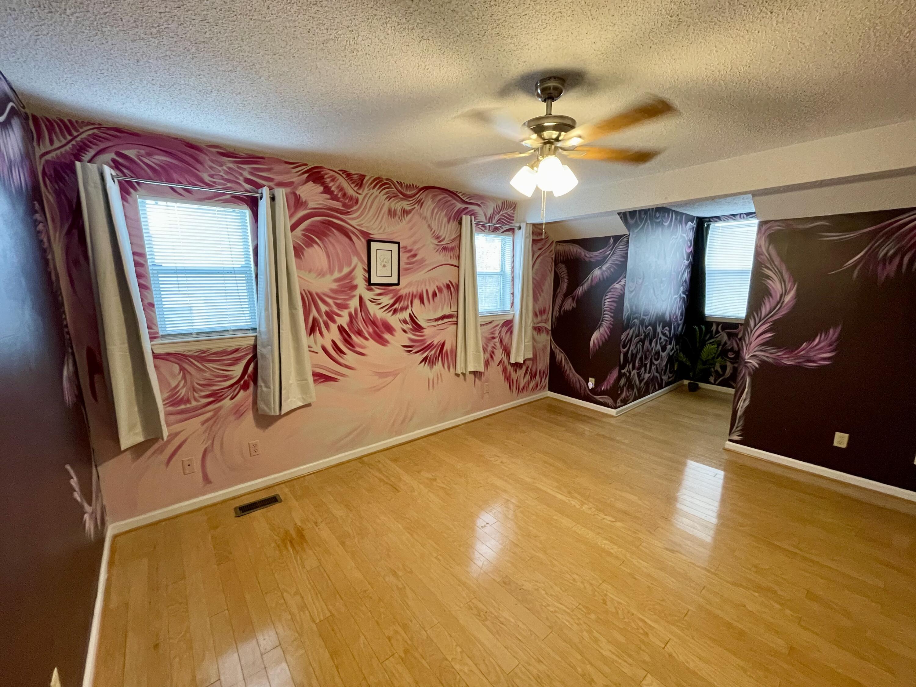 326 W Midvale Avenue, 5