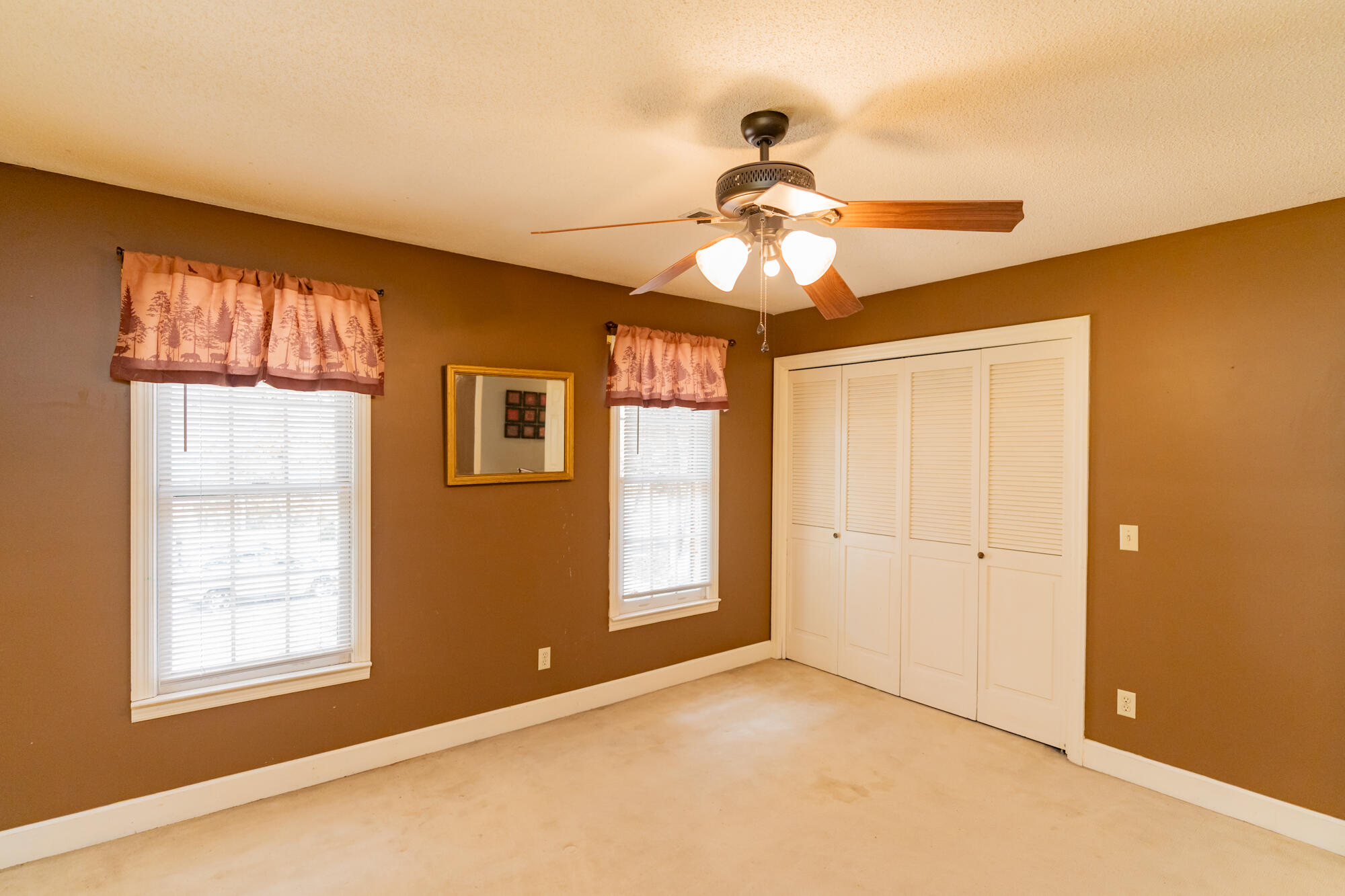 9218 Mountain Shadows Drive