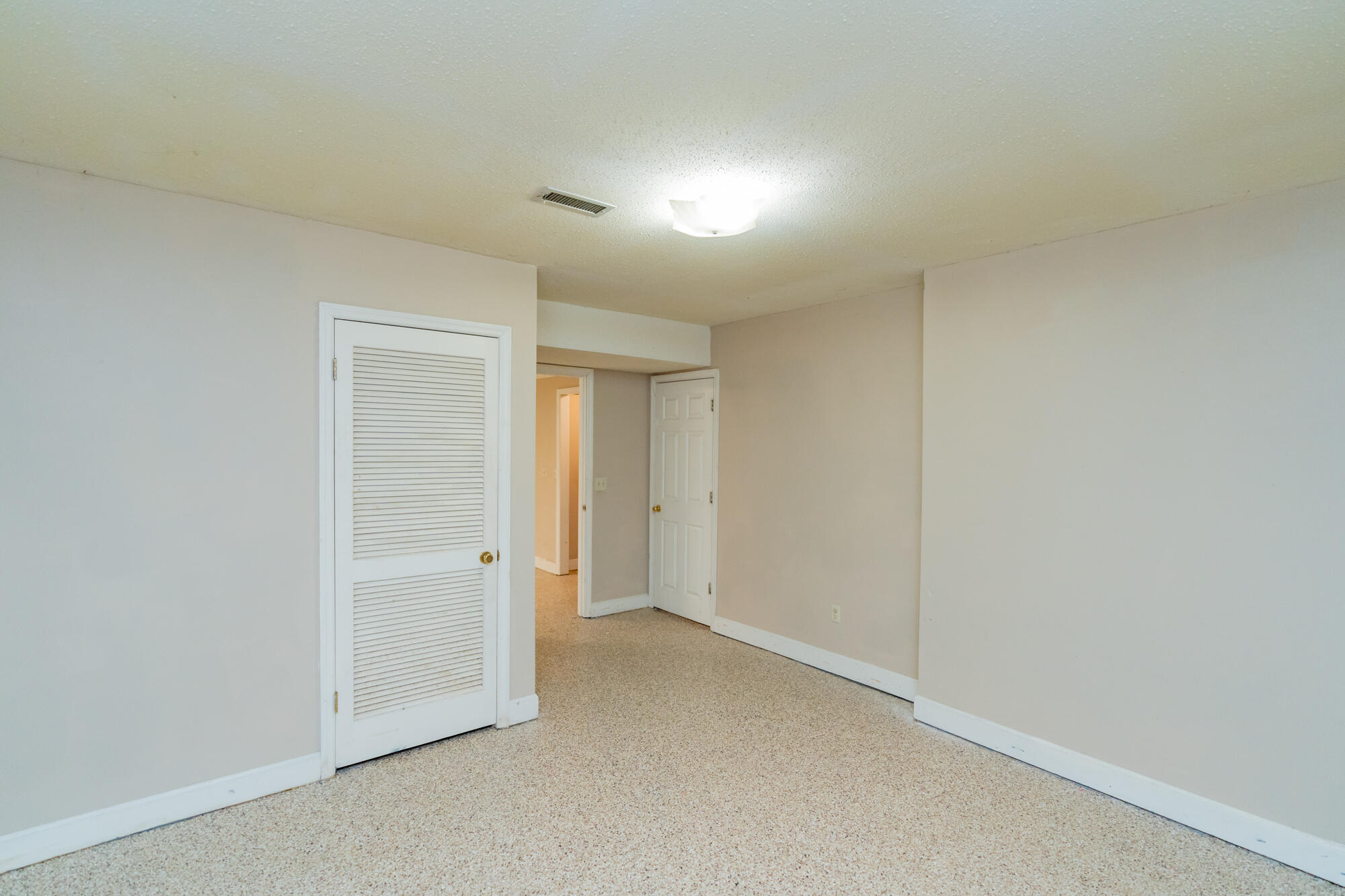 9218 Mountain Shadows Drive