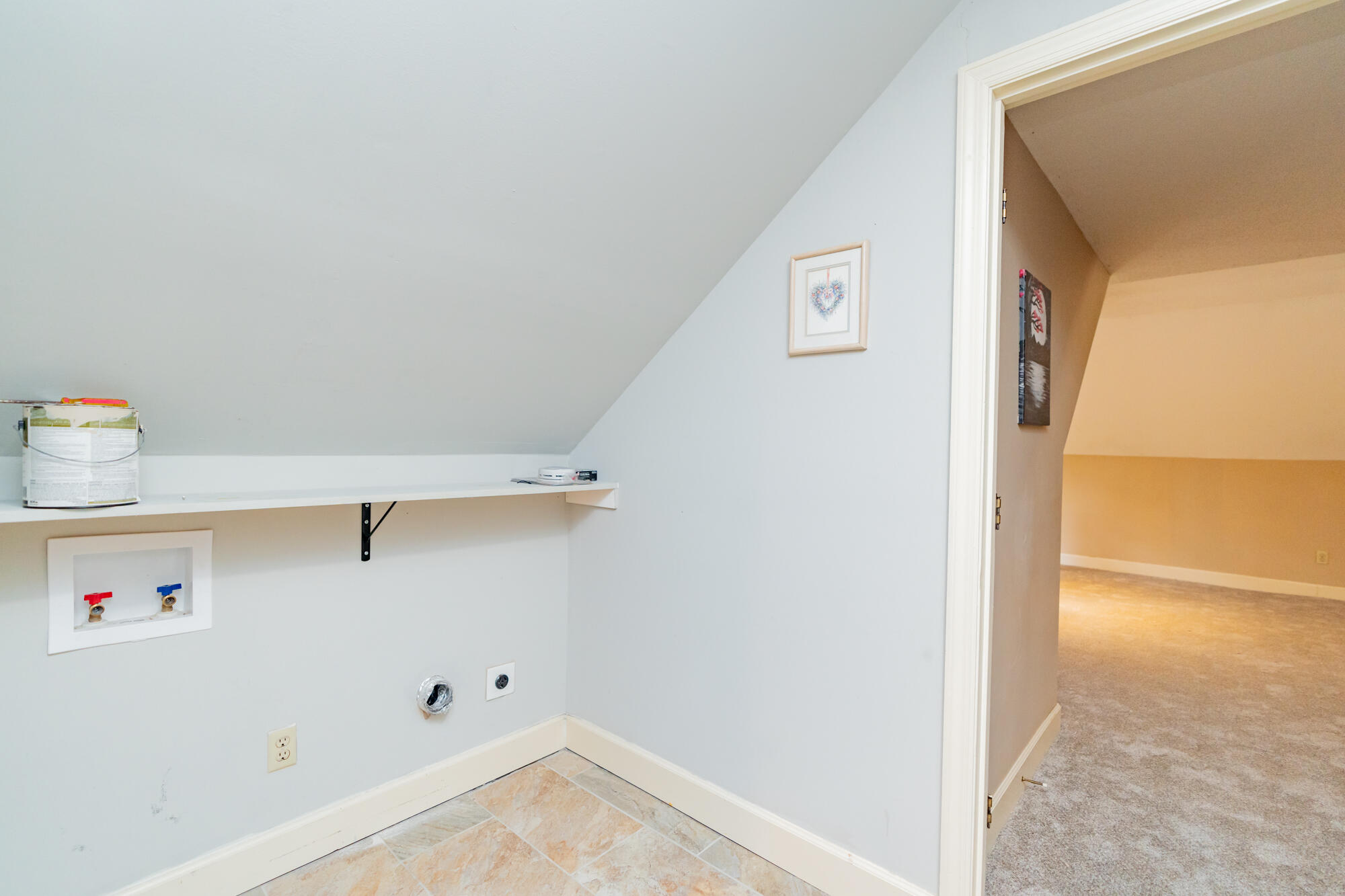 9218 Mountain Shadows Drive