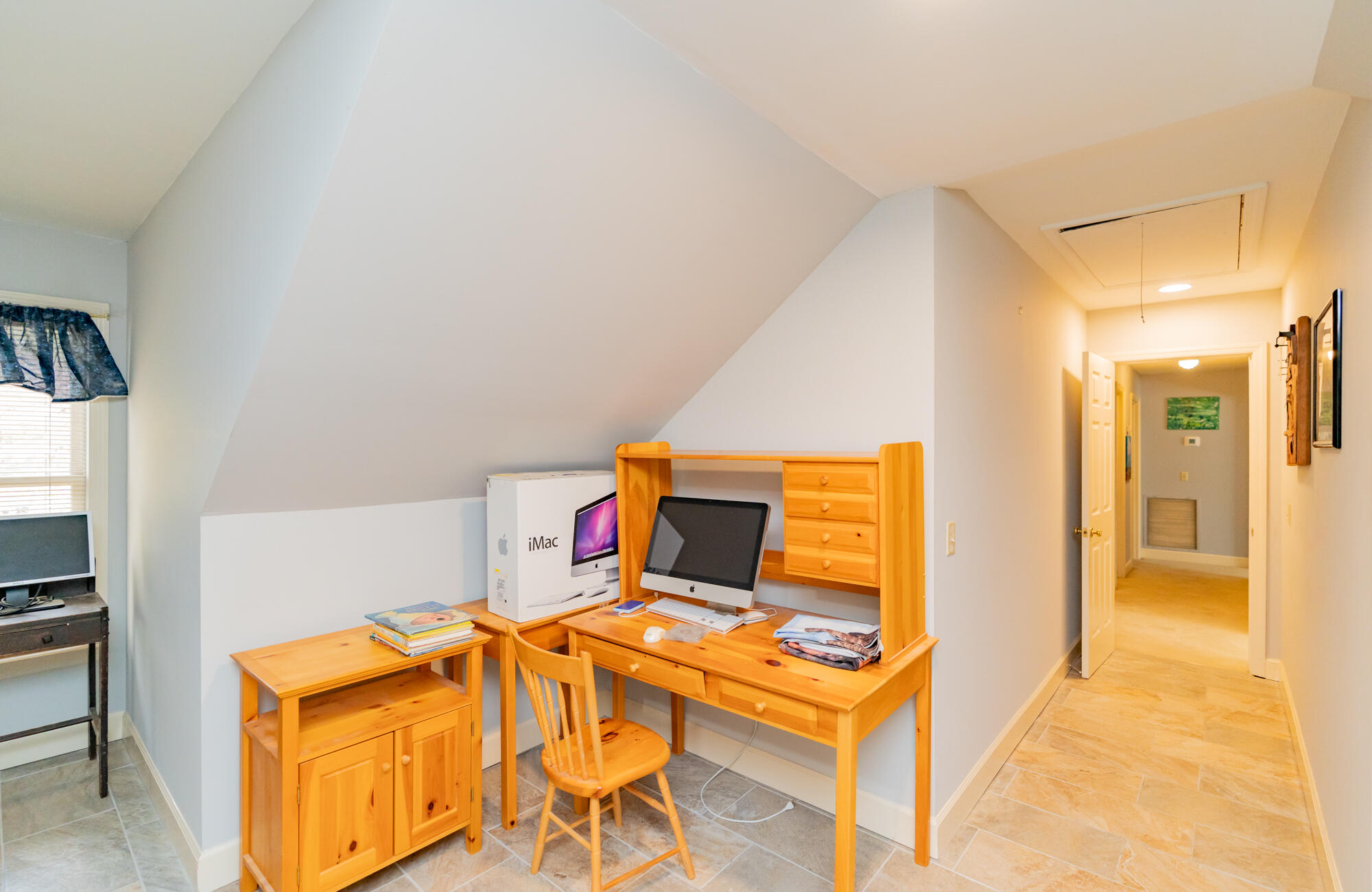 9218 Mountain Shadows Drive