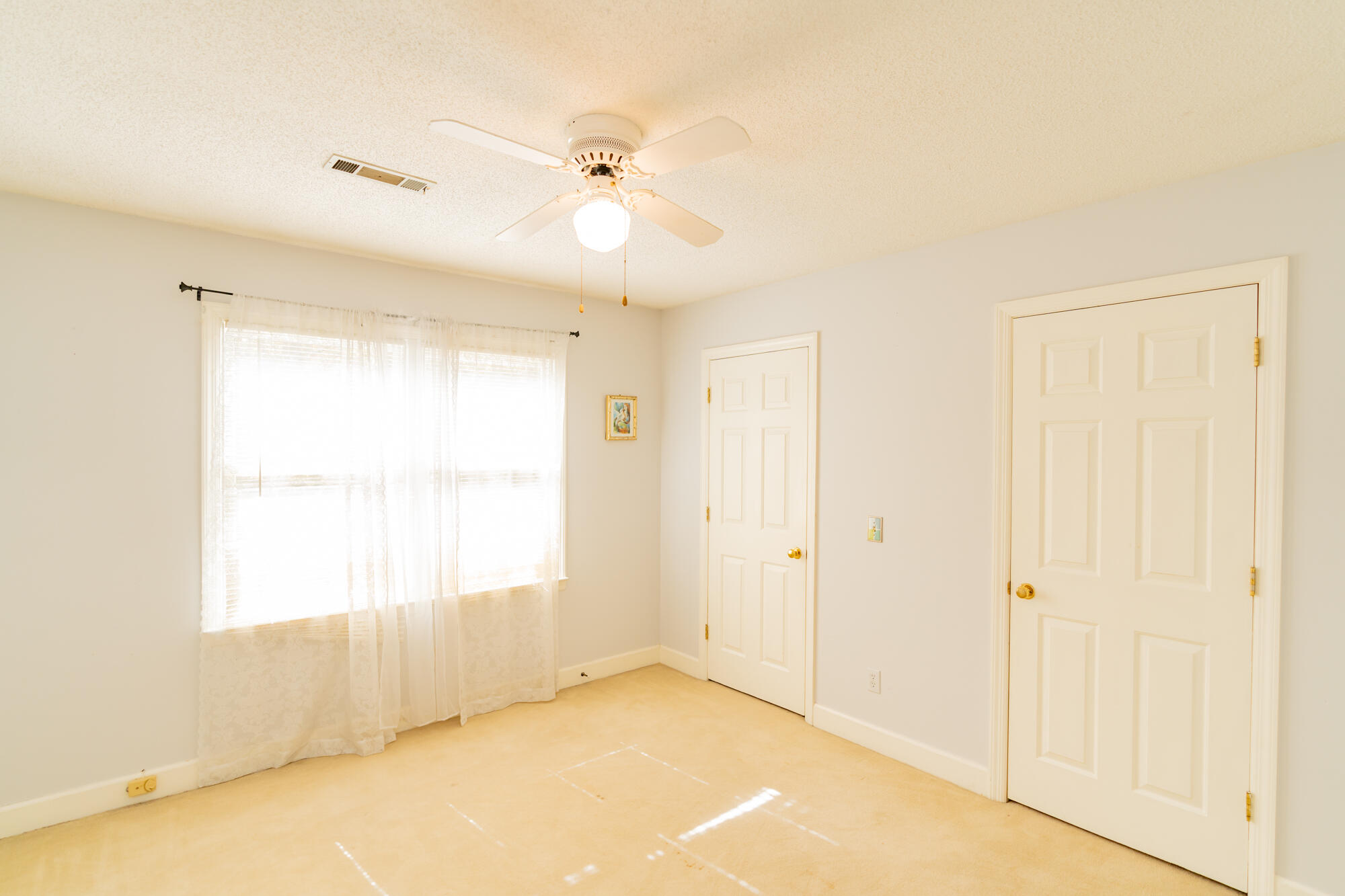 9218 Mountain Shadows Drive