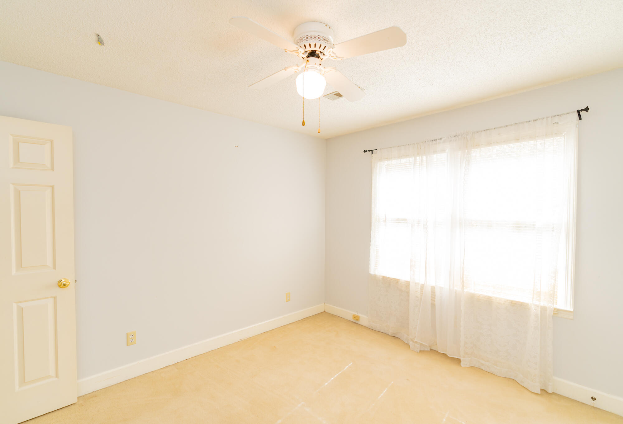 9218 Mountain Shadows Drive