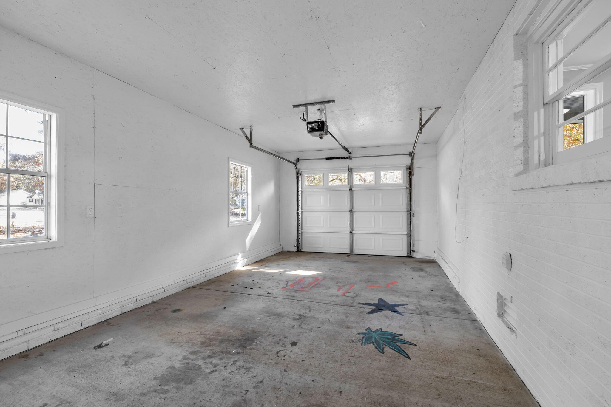 1127 Mcdonald Drive