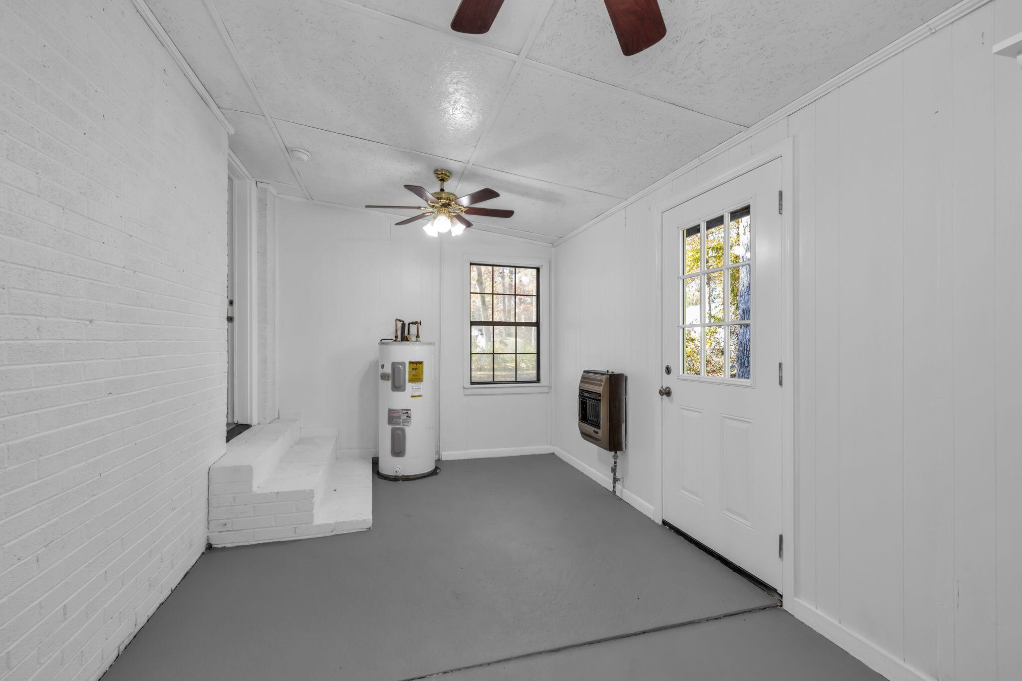 1127 Mcdonald Drive