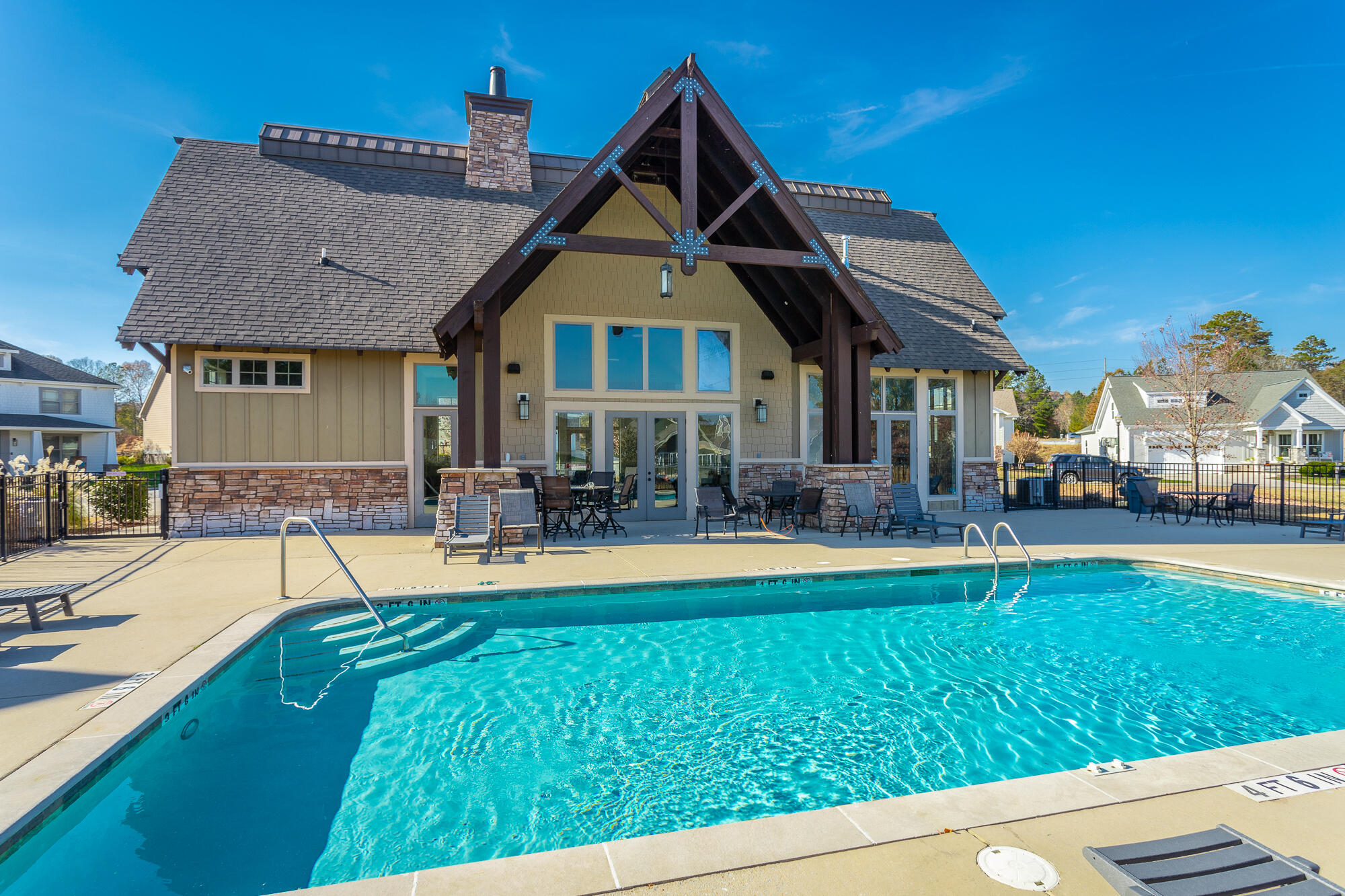 10814 Prairie Lake Drive