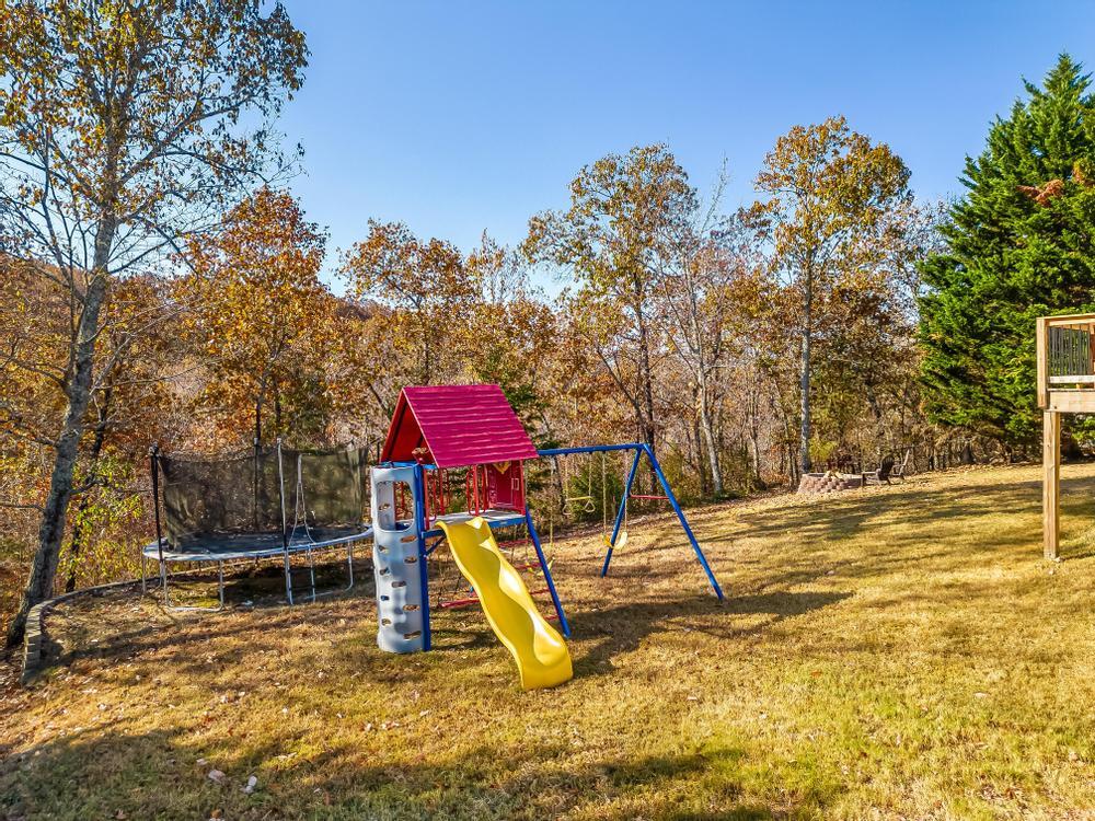 6938 Glen Cove Road
