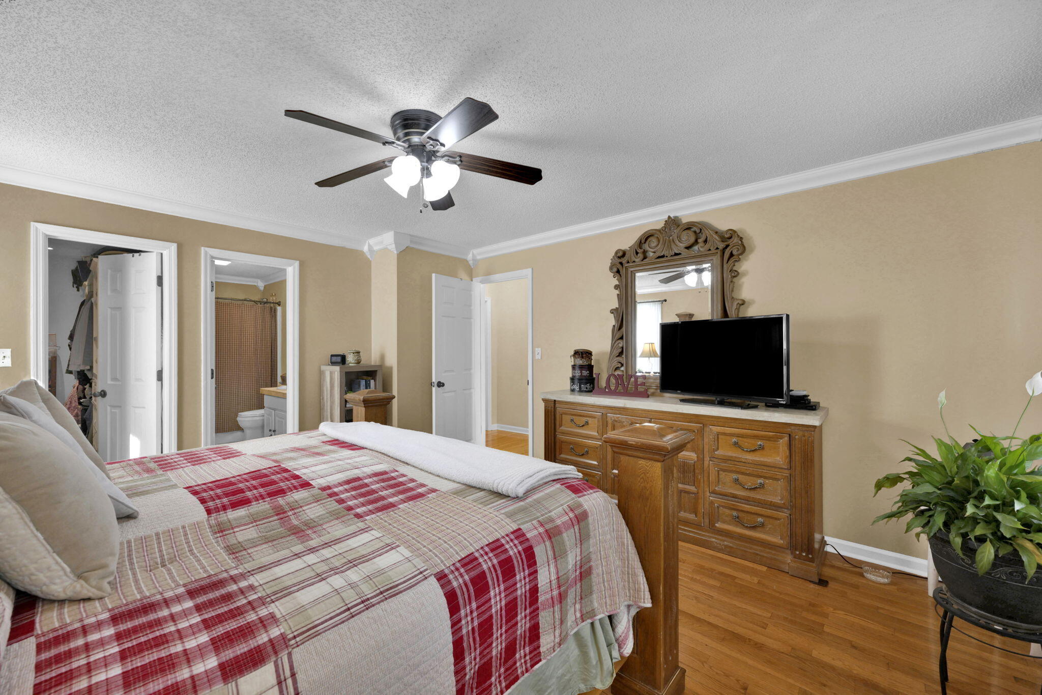 4005 NW Old Freewill Road