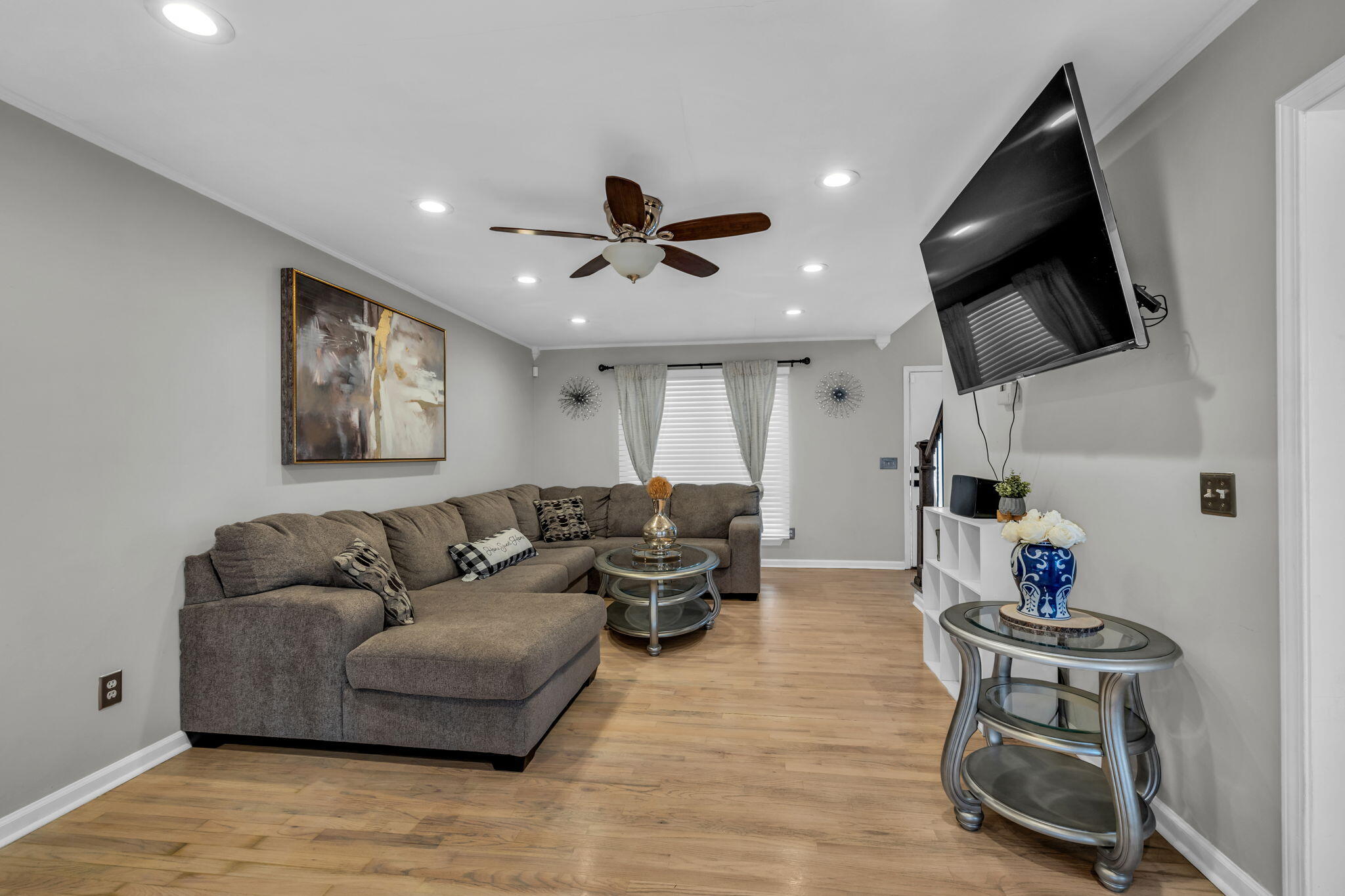 202 Cleo Circle