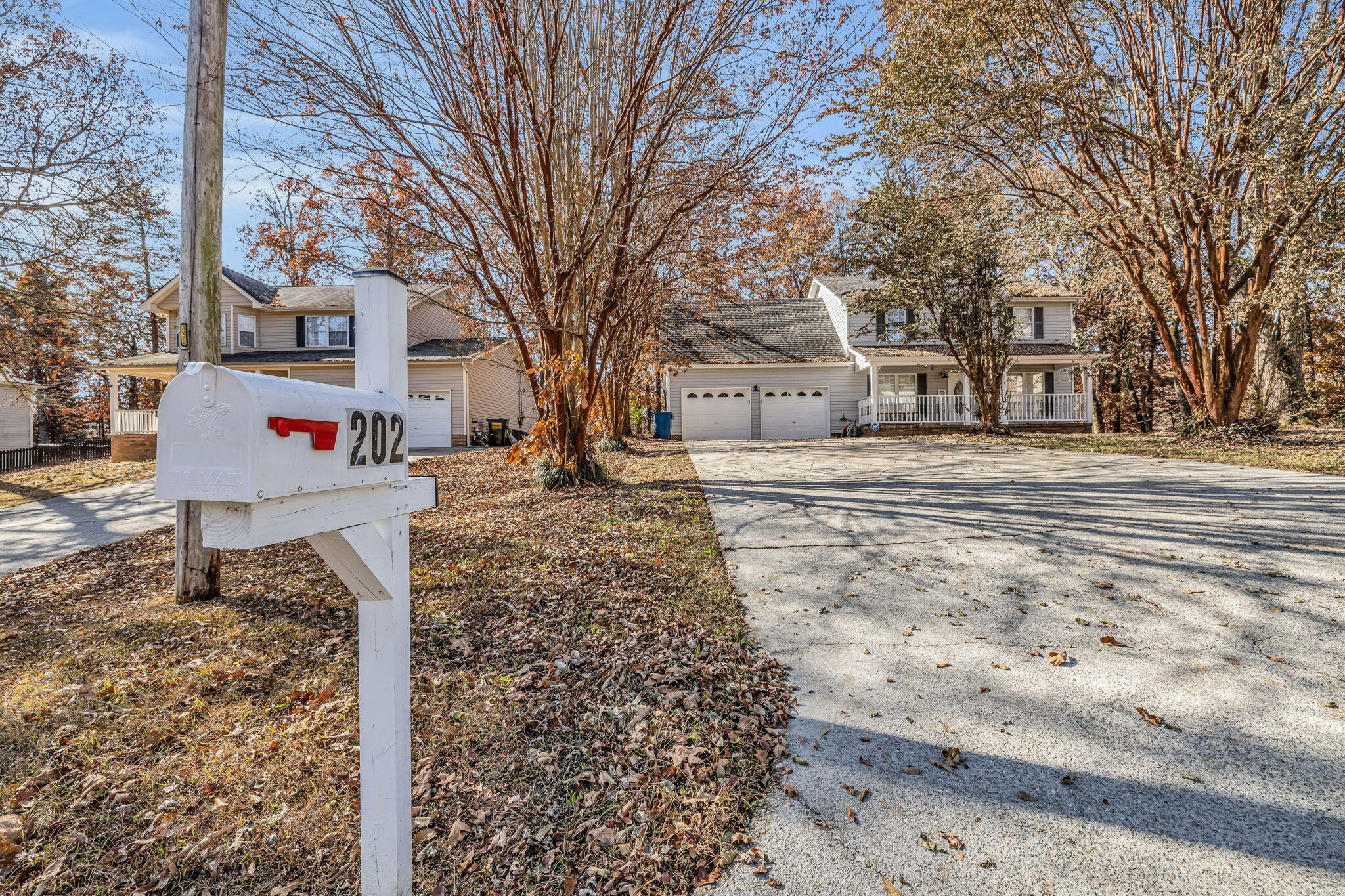 202 Cleo Circle