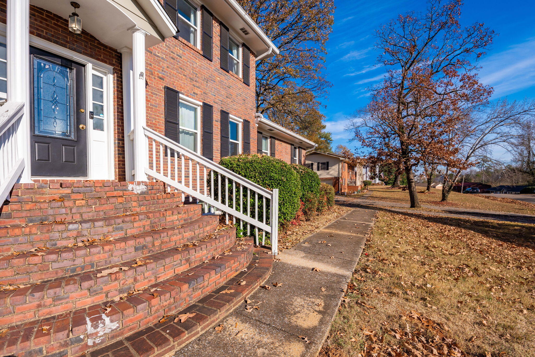 4715 Robinwood Drive