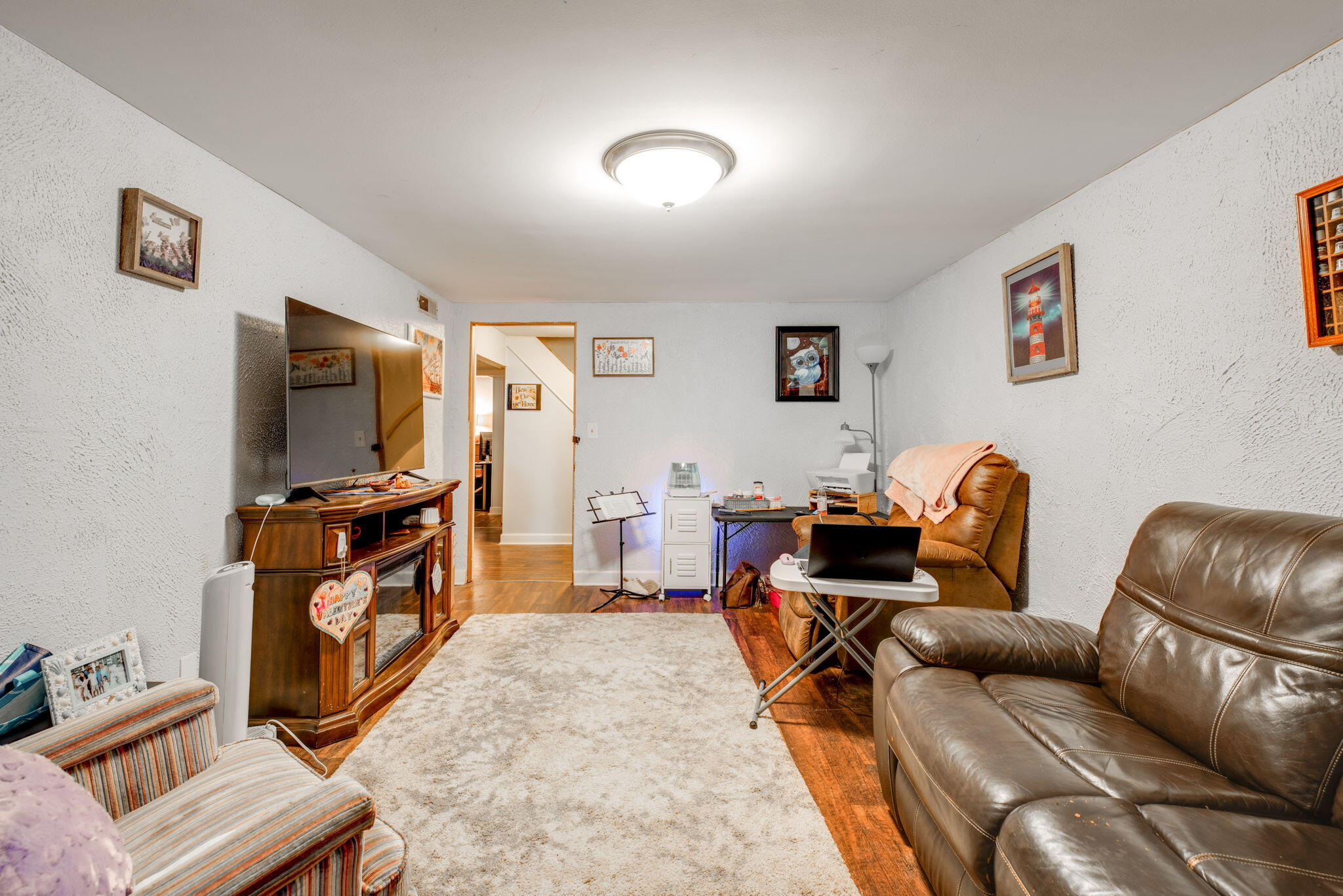 4715 Robinwood Drive