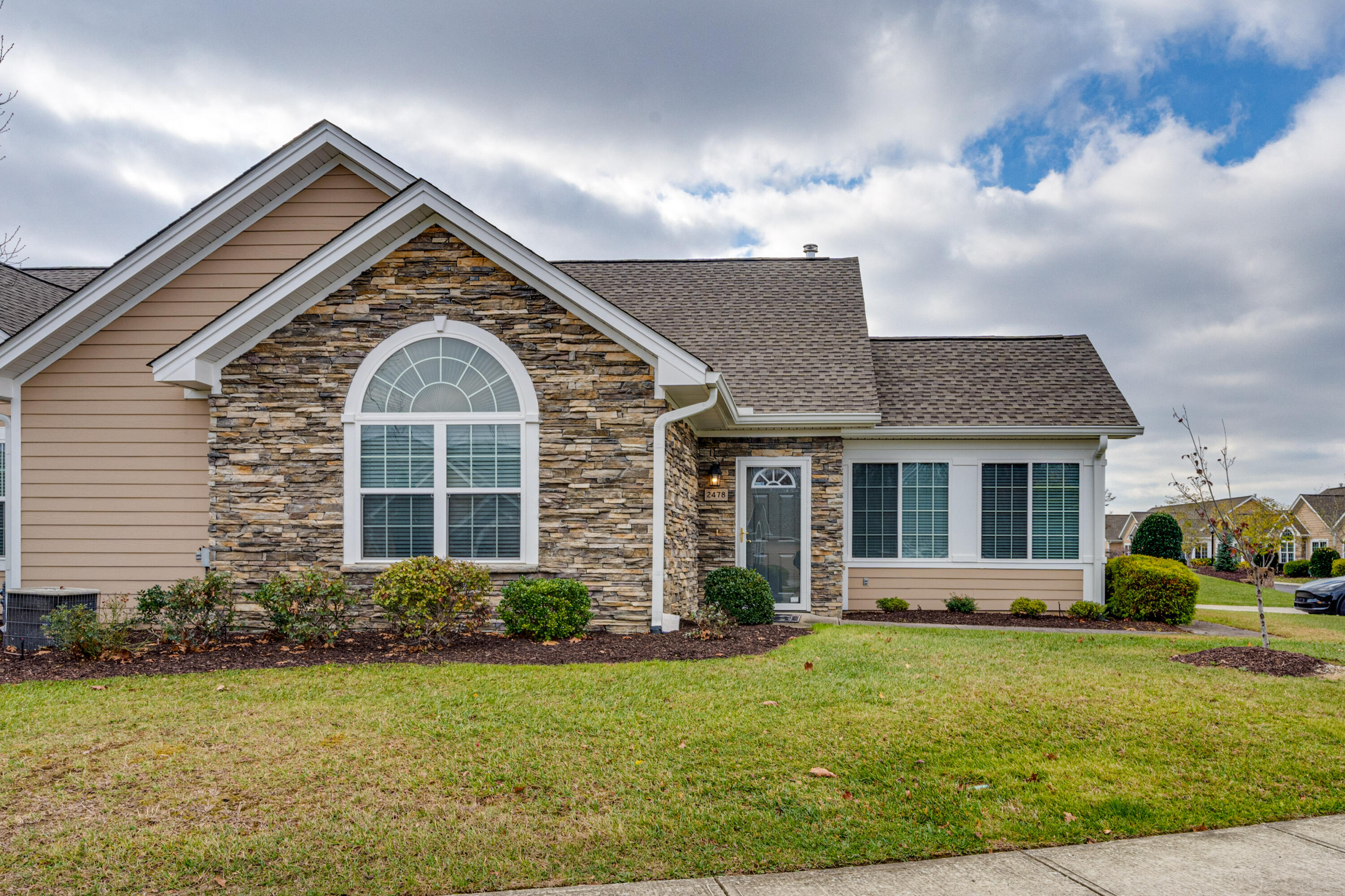 2478 Baskette Way
