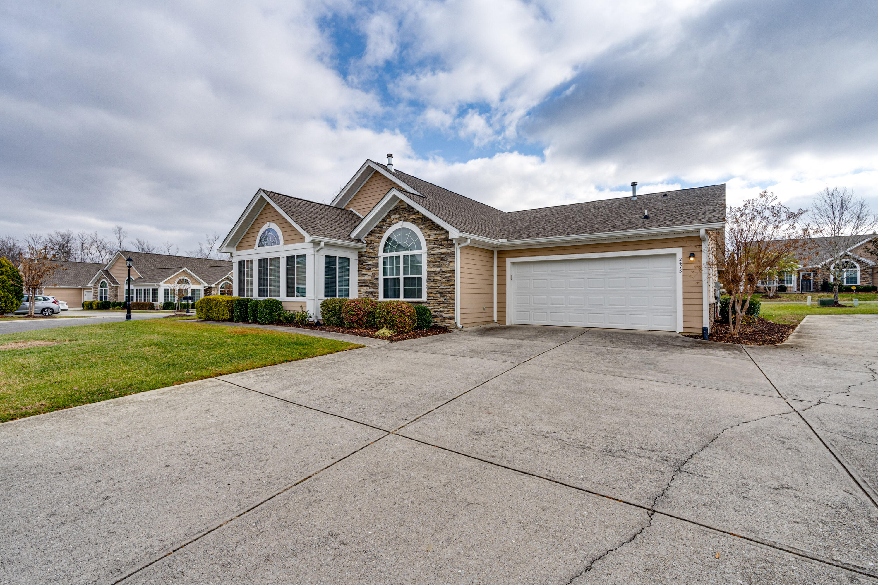 2478 Baskette Way