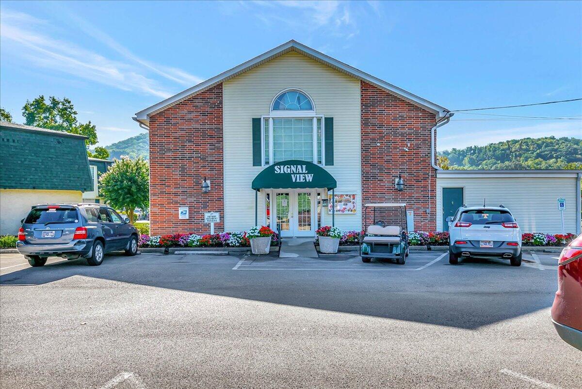 900 Mountain Creek Rd Road, 145