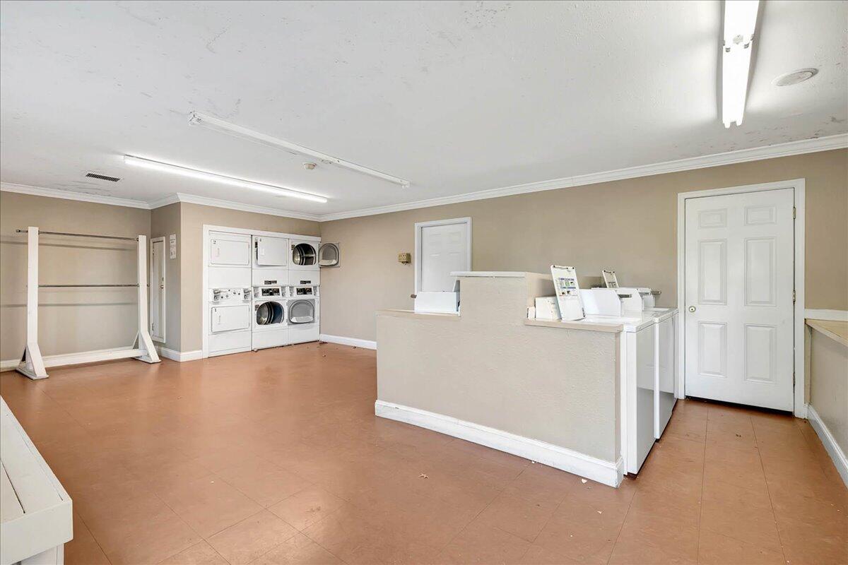 900 Mountain Creek Rd Road, 145