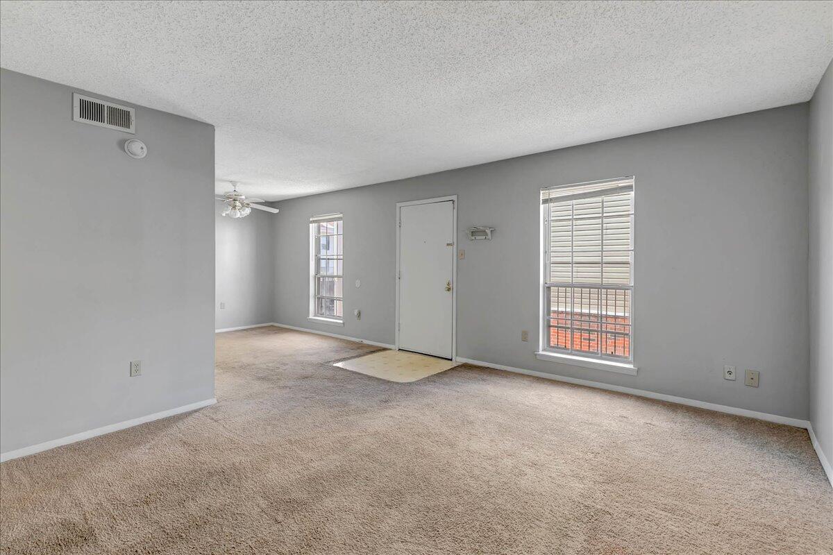 900 Mountain Creek Rd Road, 145