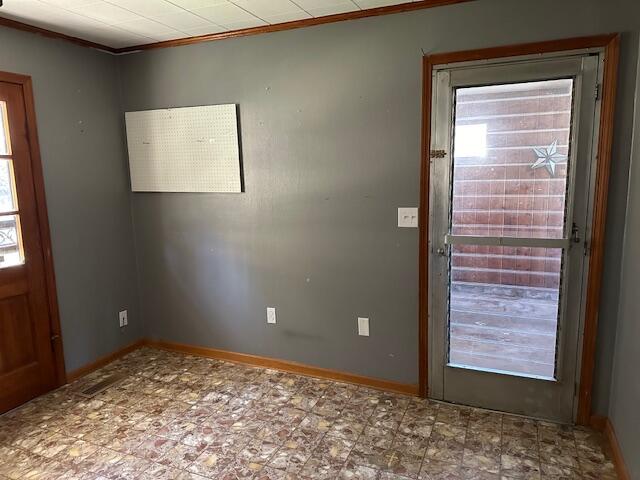 610 Contour Avenue