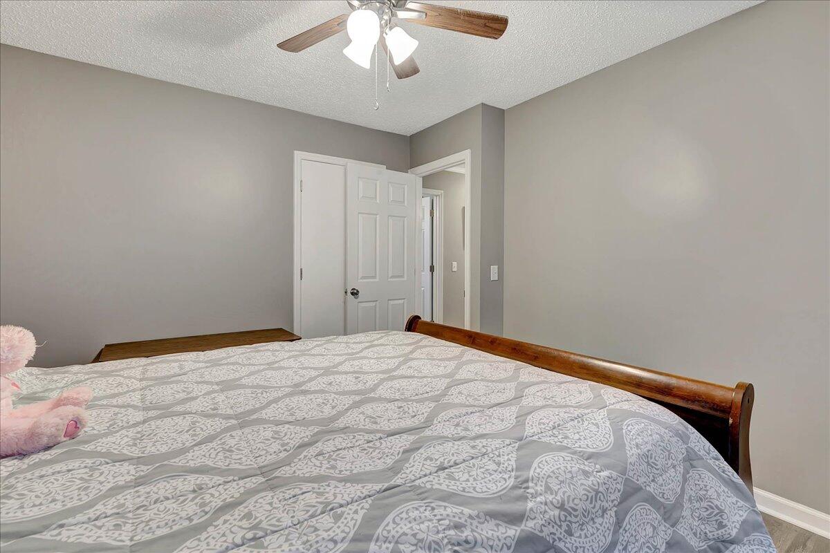 7105 Fine Lane