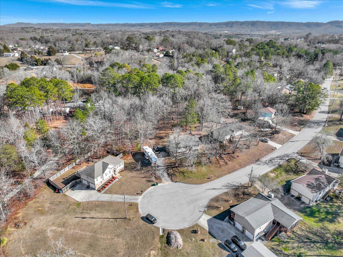 7105 Fine Lane
