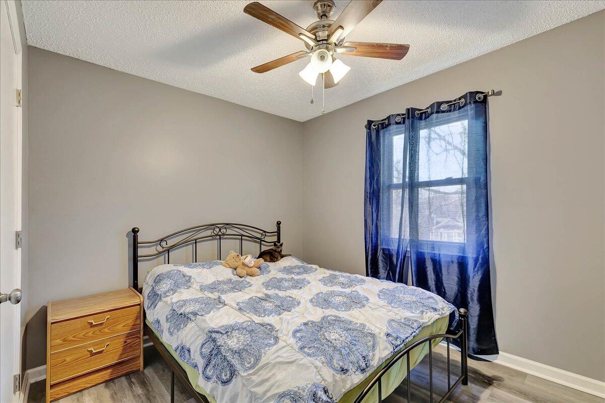 7105 Fine Lane