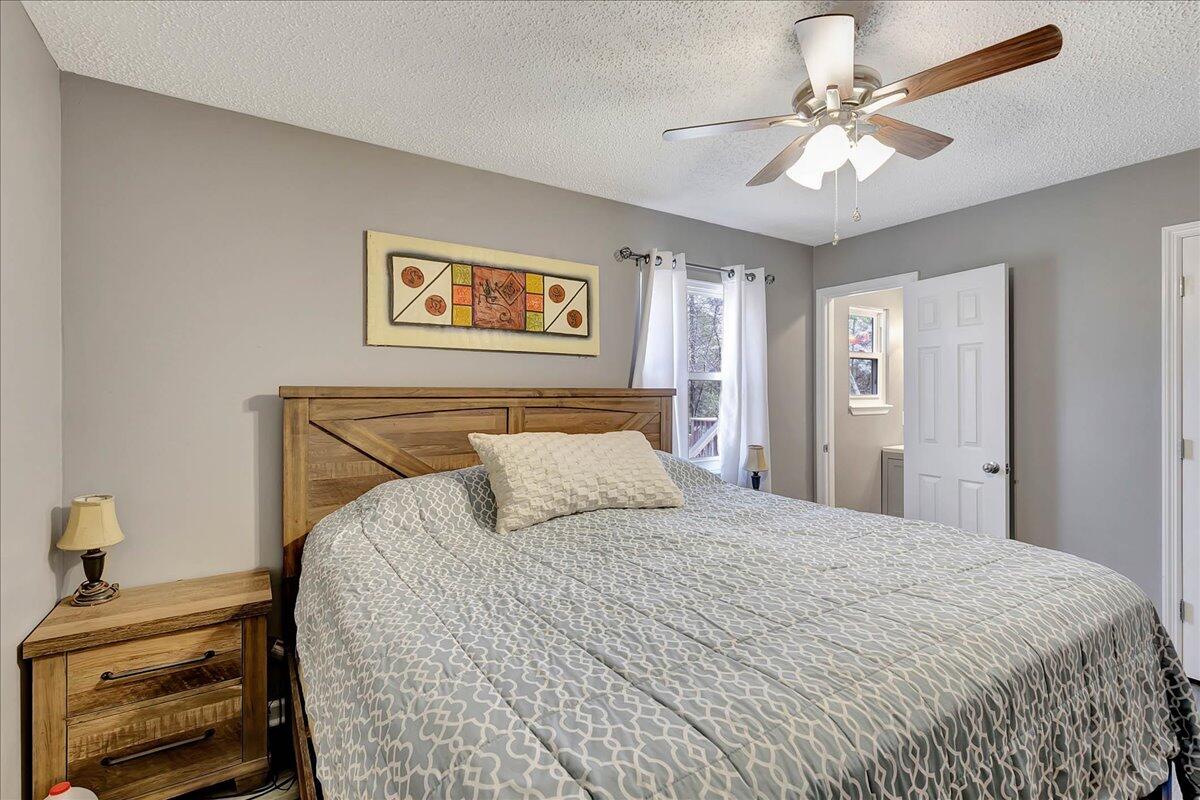 7105 Fine Lane